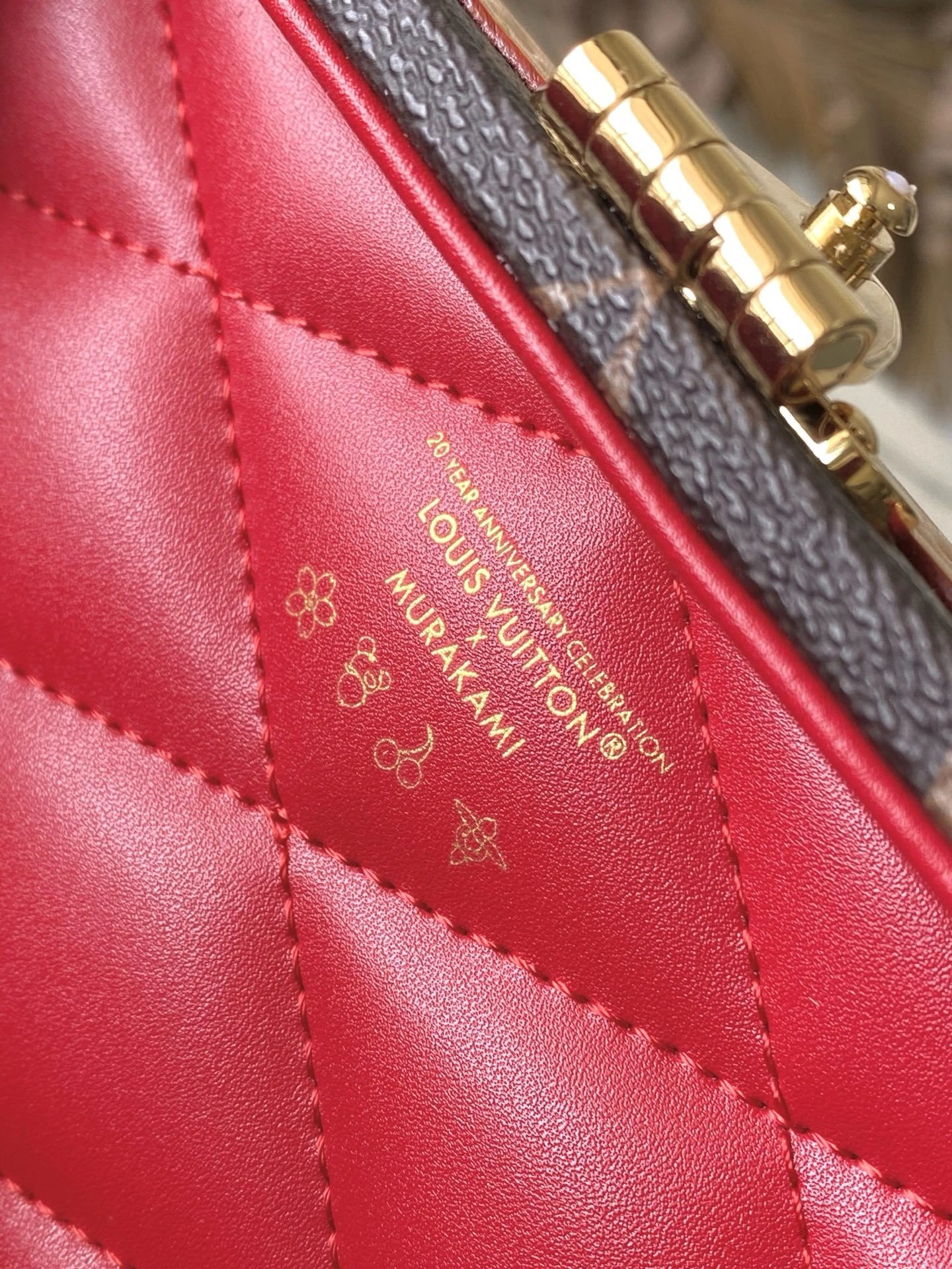 MoMo--8V M14040 cowhide high quality version item:E-B574J0232W