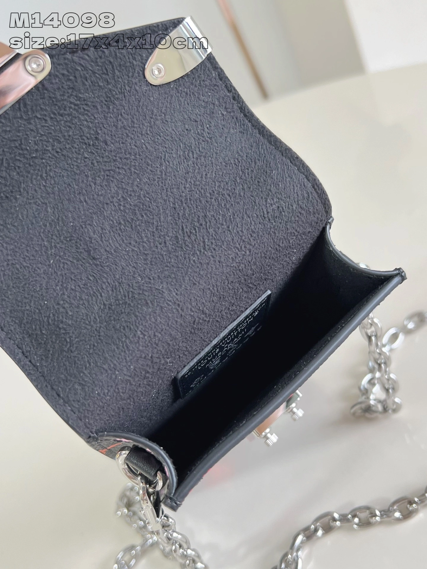 MoMo--8V M14098 high quality version item:E-B574J0406W