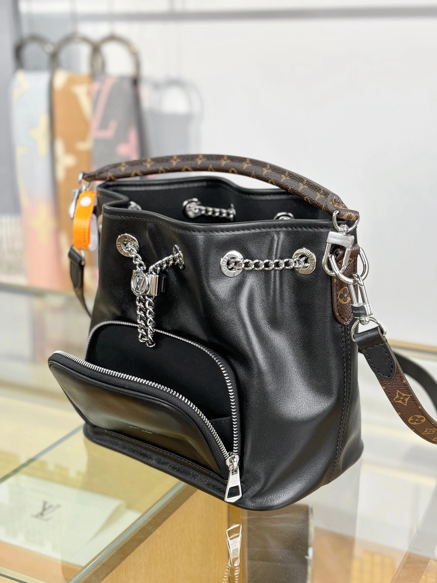 MoMo--8V M14377 high quality version item:E-B574J0211W
