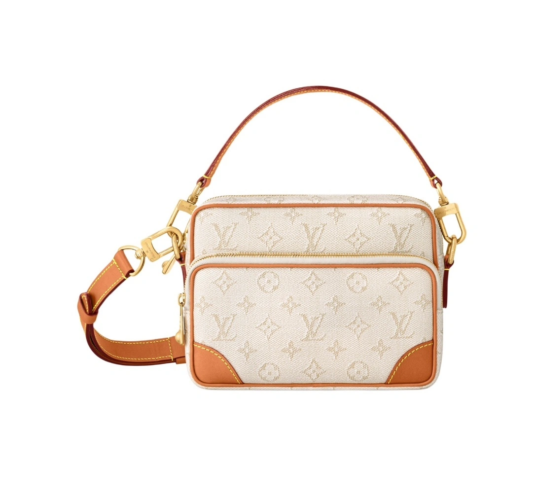 MoMo--8V M14682 high quality version item:E-B574J0224W