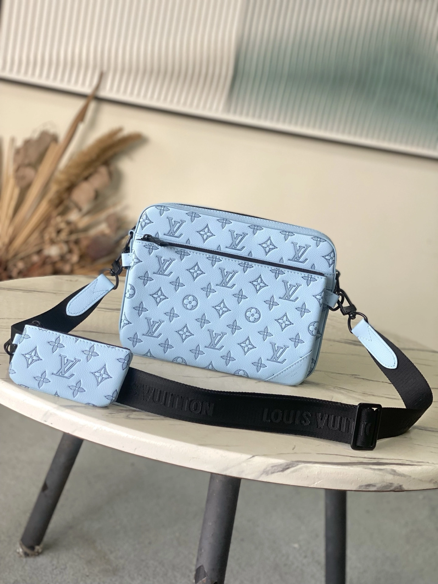 MoMo--8V M14781 cowhide high quality version item:E-B574J0219W