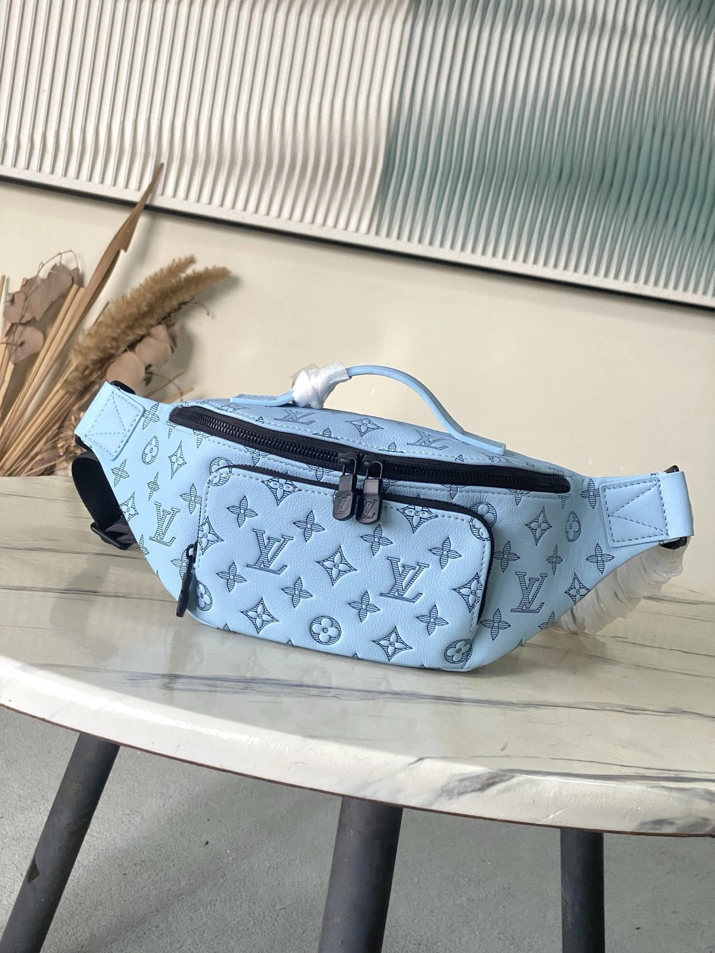 MoMo--8V M14782 cowhide high quality version item:E-B574J0217W