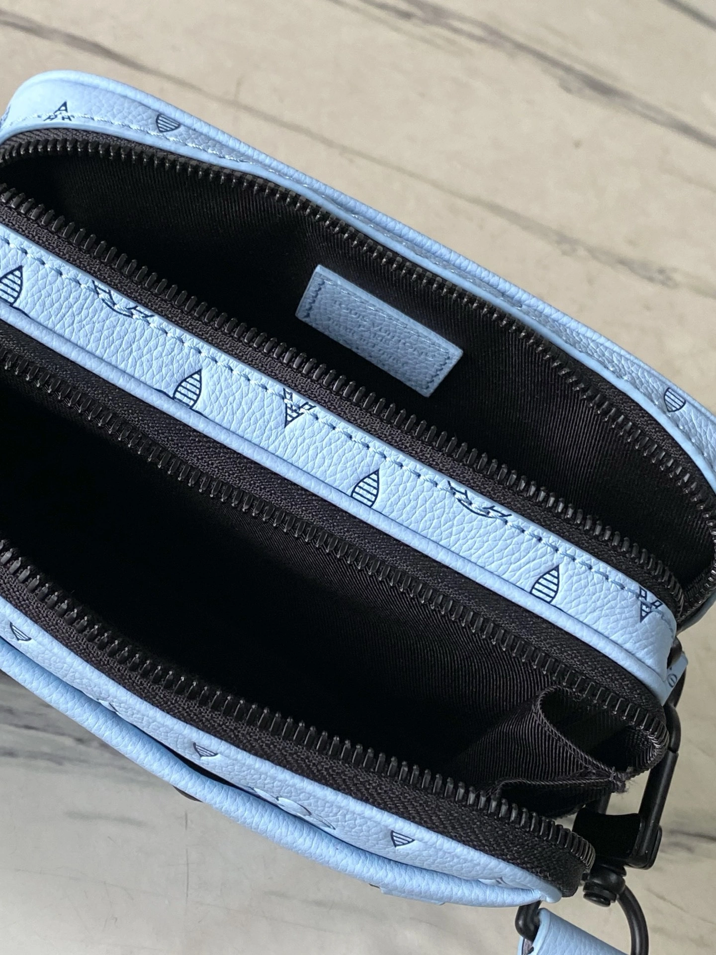 MoMo--8V M14790 high quality version item:E-B574J0218W
