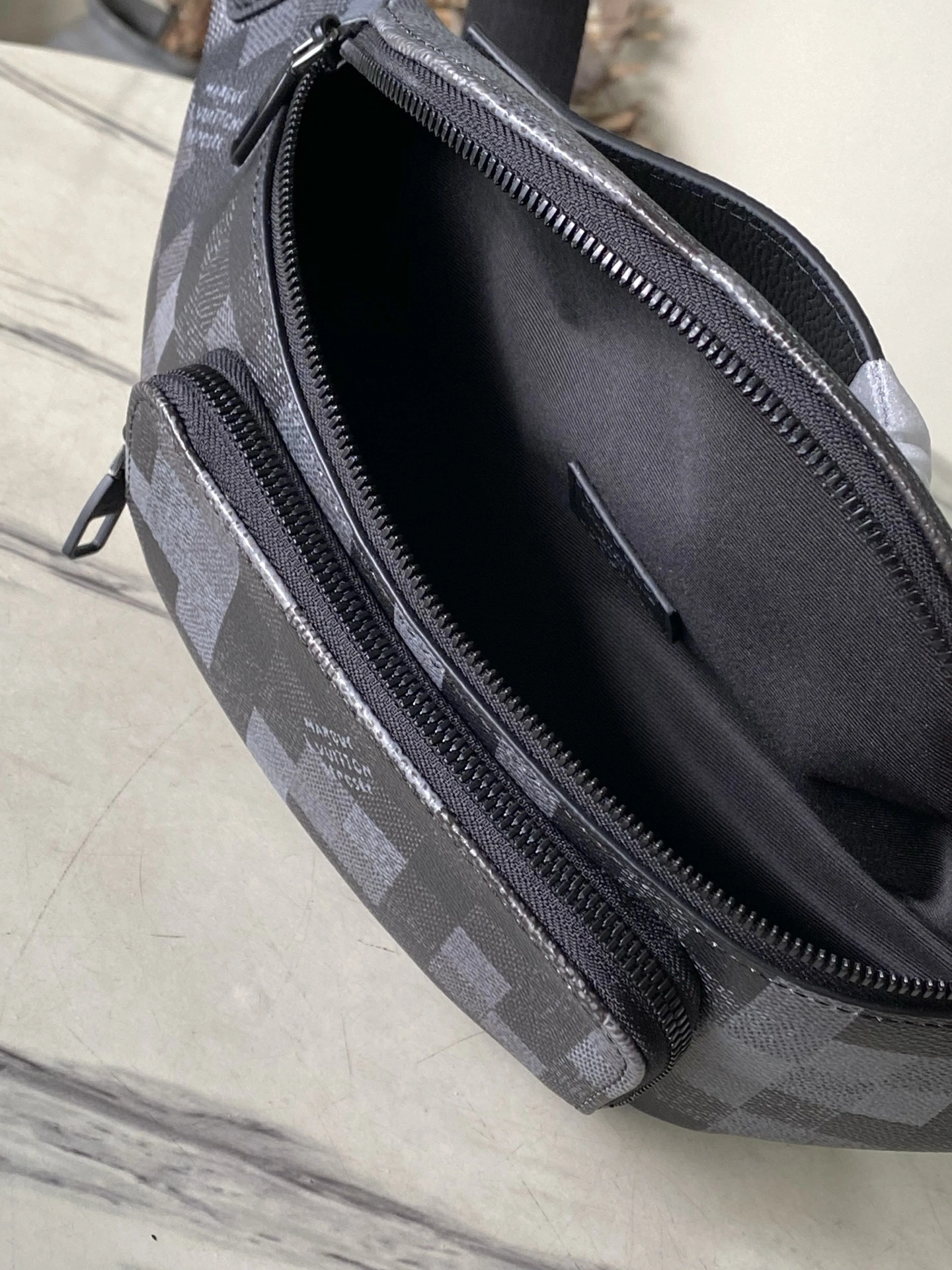 MoMo--8V M14920 high quality version item:E-B574J0214W