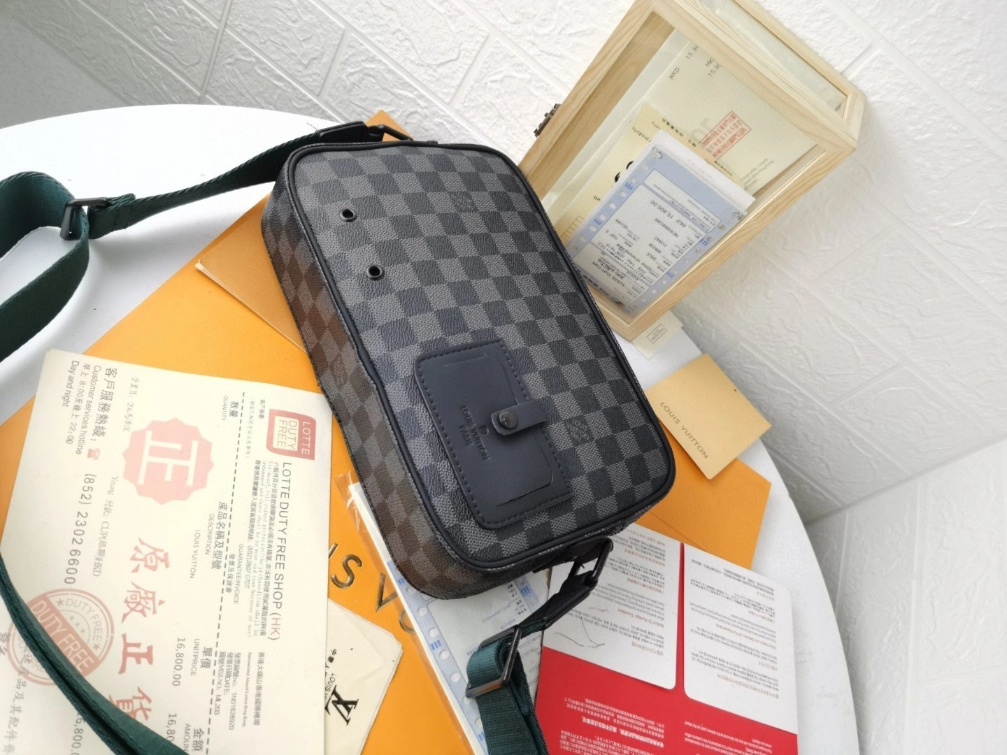 N40188 MESSENGER item : AT-B225L0418L