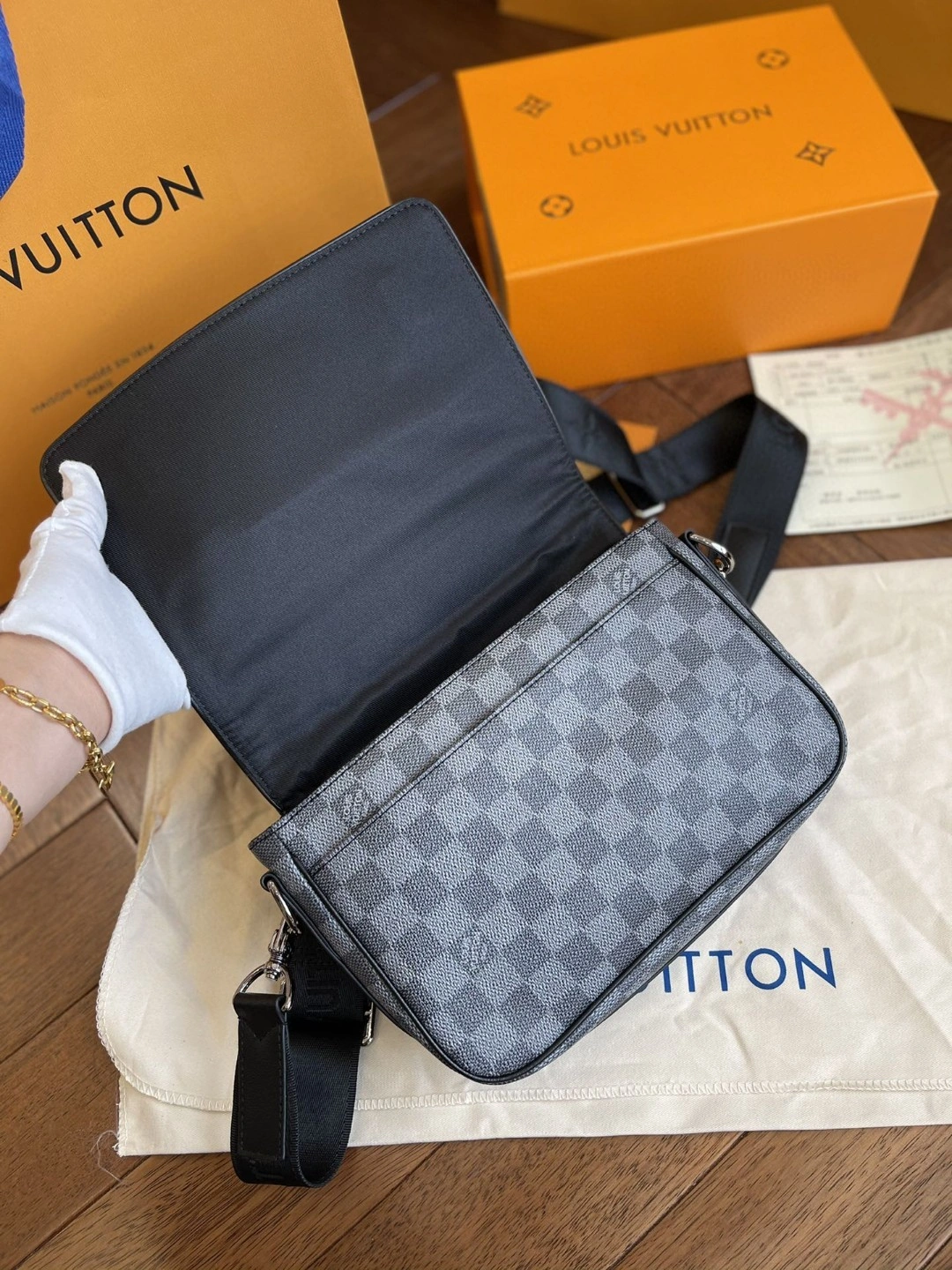 N50013 Messenger Voyager item : BT-B020B2743