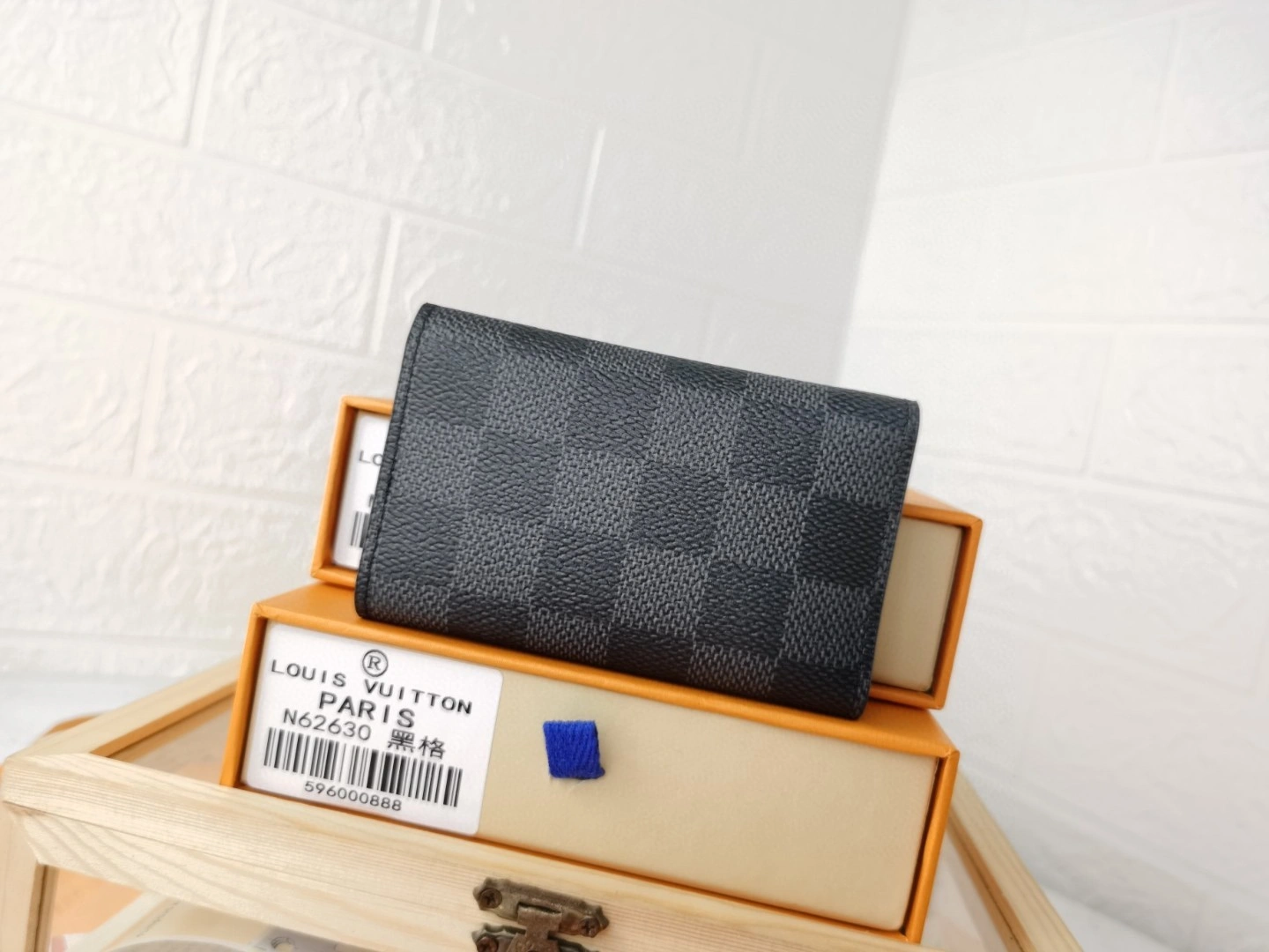 N62662 Monogram item : BT-B225D0633W