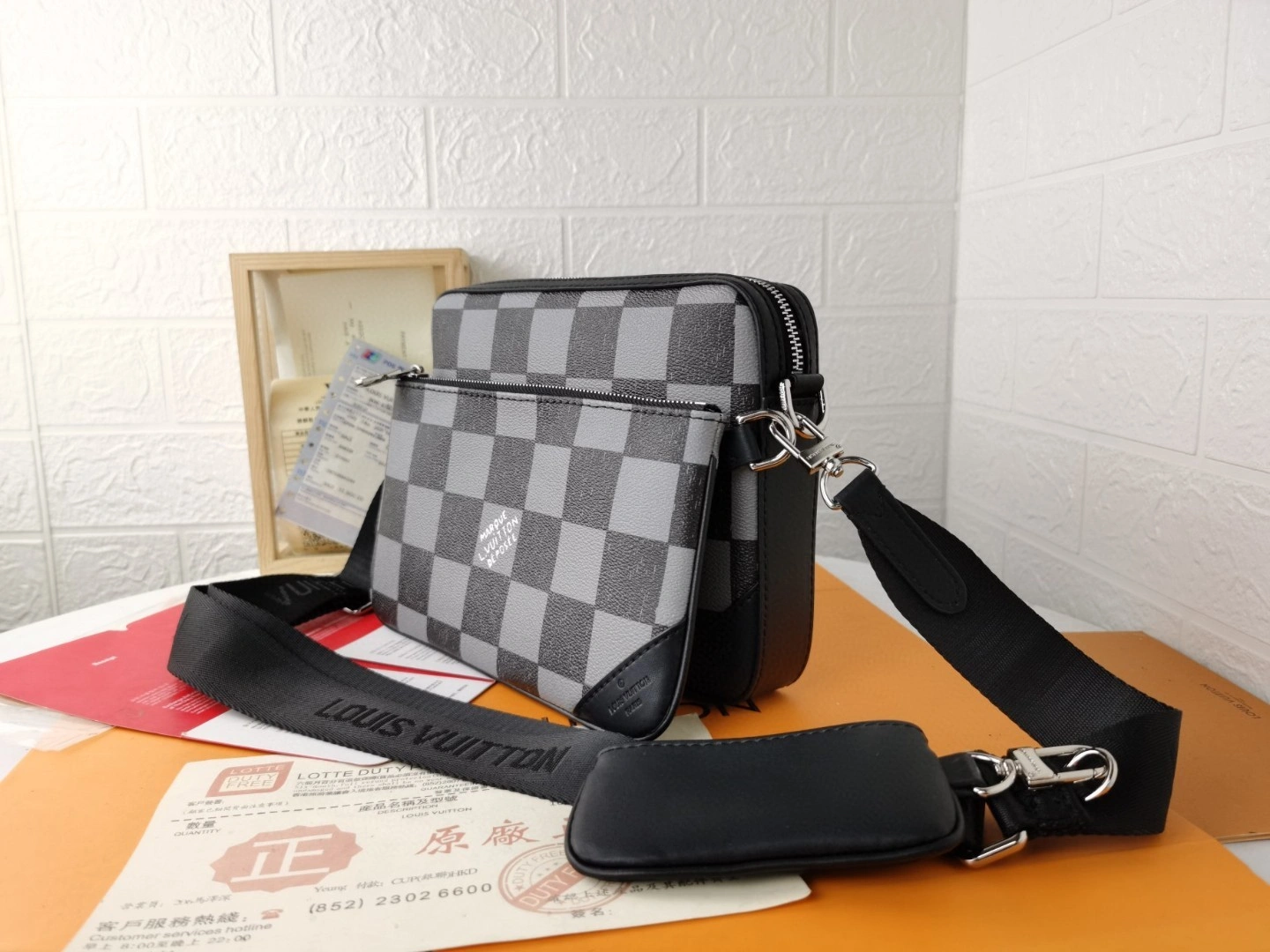 N80401 Pochette Trio item : BT-B225D0812W
