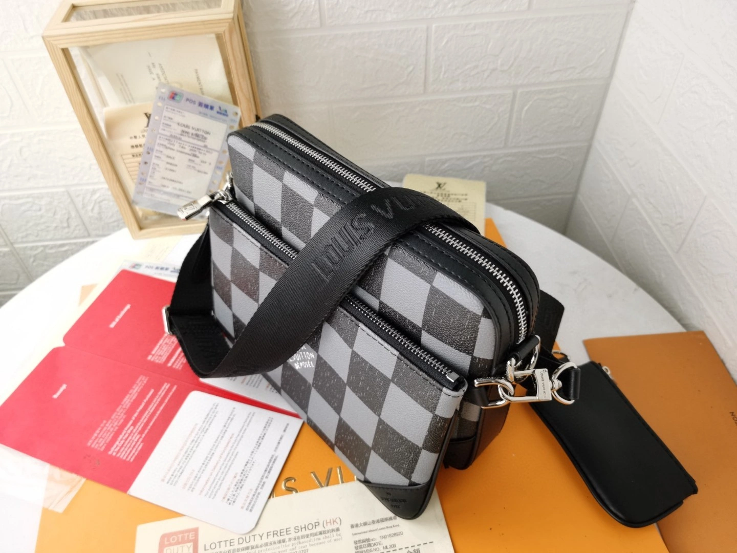 N80401 Pochette Trio item : BT-B225D0812W
