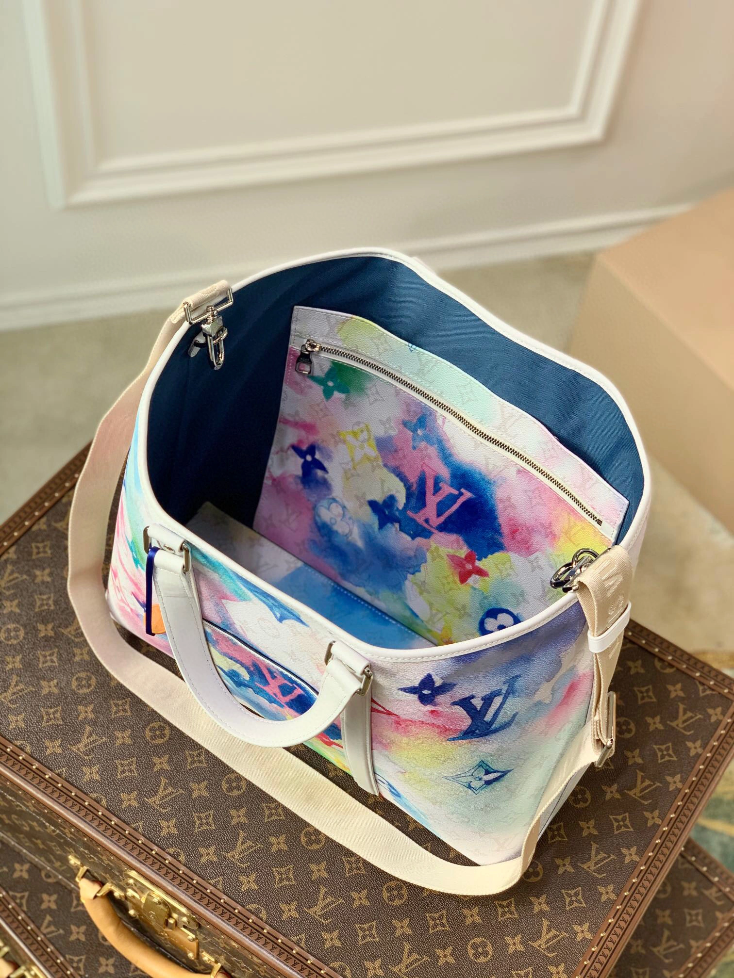 NEW TOTE M45754 item:B-B182A1029