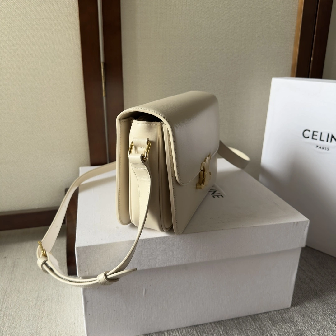 MOMO-- 358i95 187363BF4-02PA high quality version cowhide sheepskin item:E-B177H2513