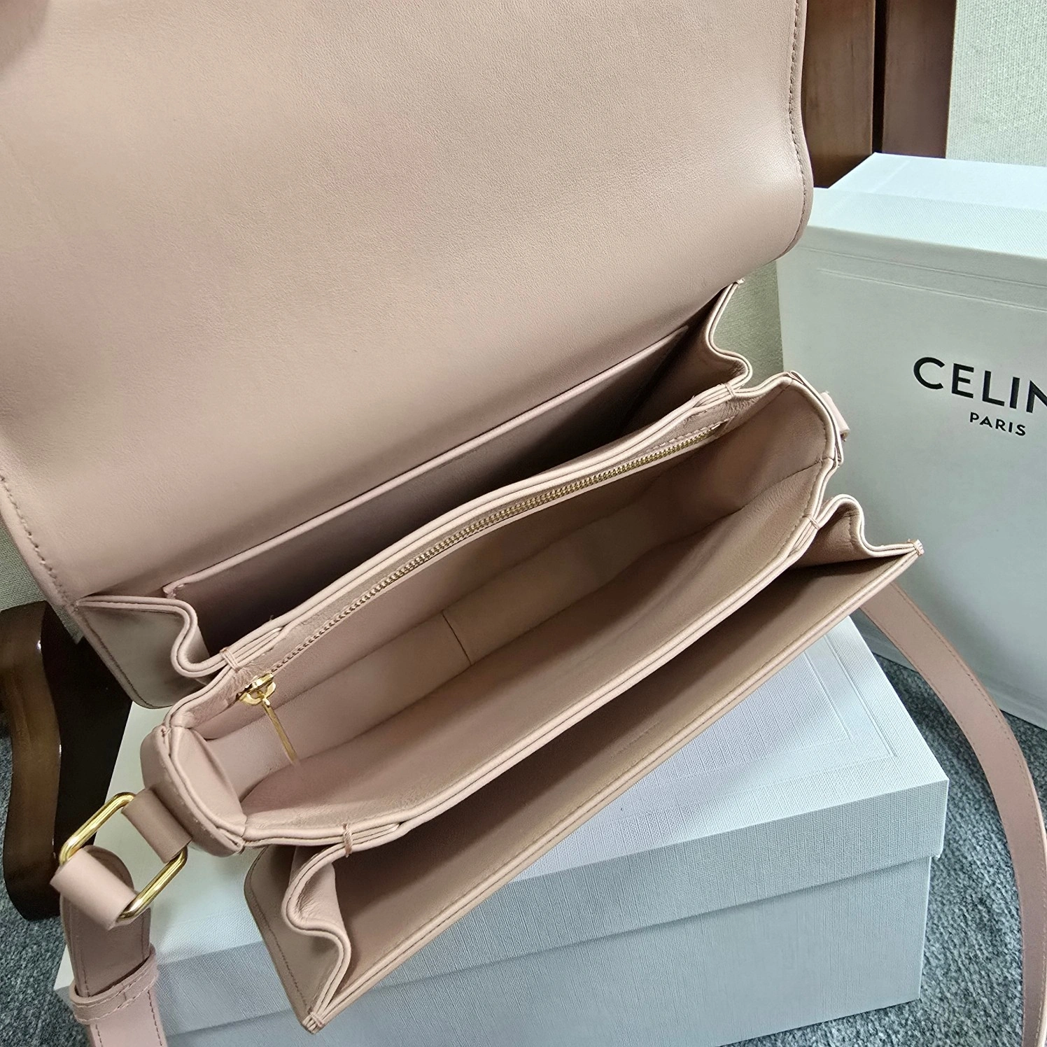 MOMO-- 358i95 187363BF4-03ND high quality version cowhide sheepskin item:E-B177H2510