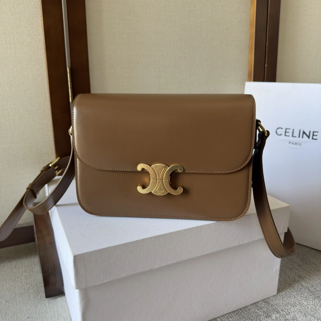 MOMO-- 358i95 187363BF4-04FG high quality version cowhide sheepskin item:E-B177H2511
