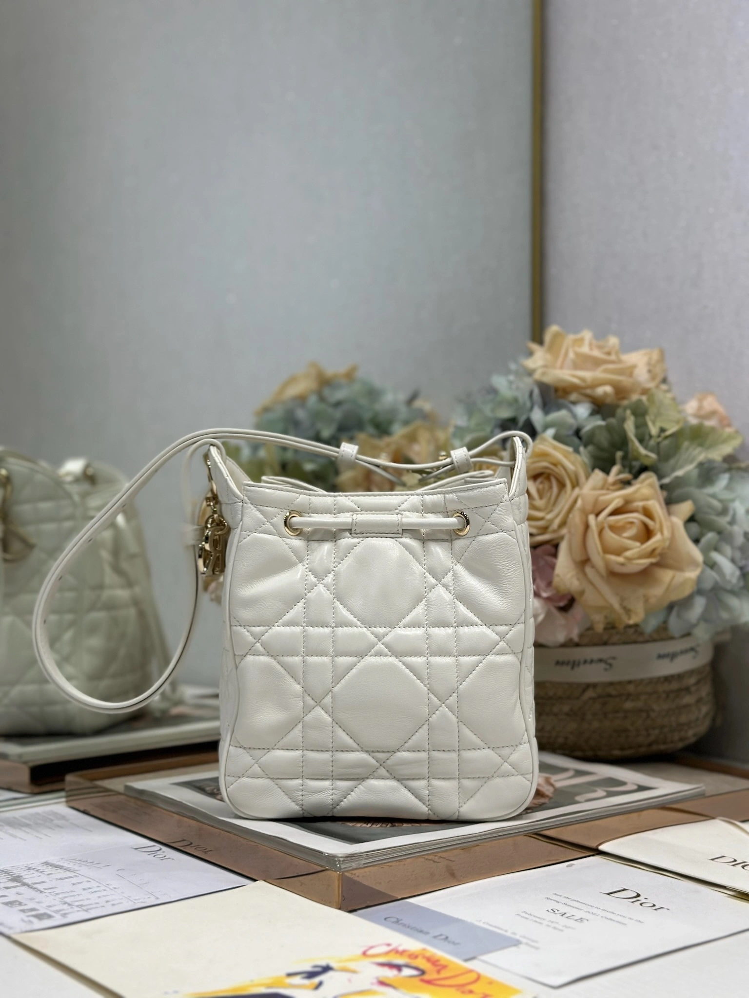 MOMO-- 4ior M2851ONWP-M021 high quality version D-Motion sheepskin item:E-B000L2018T