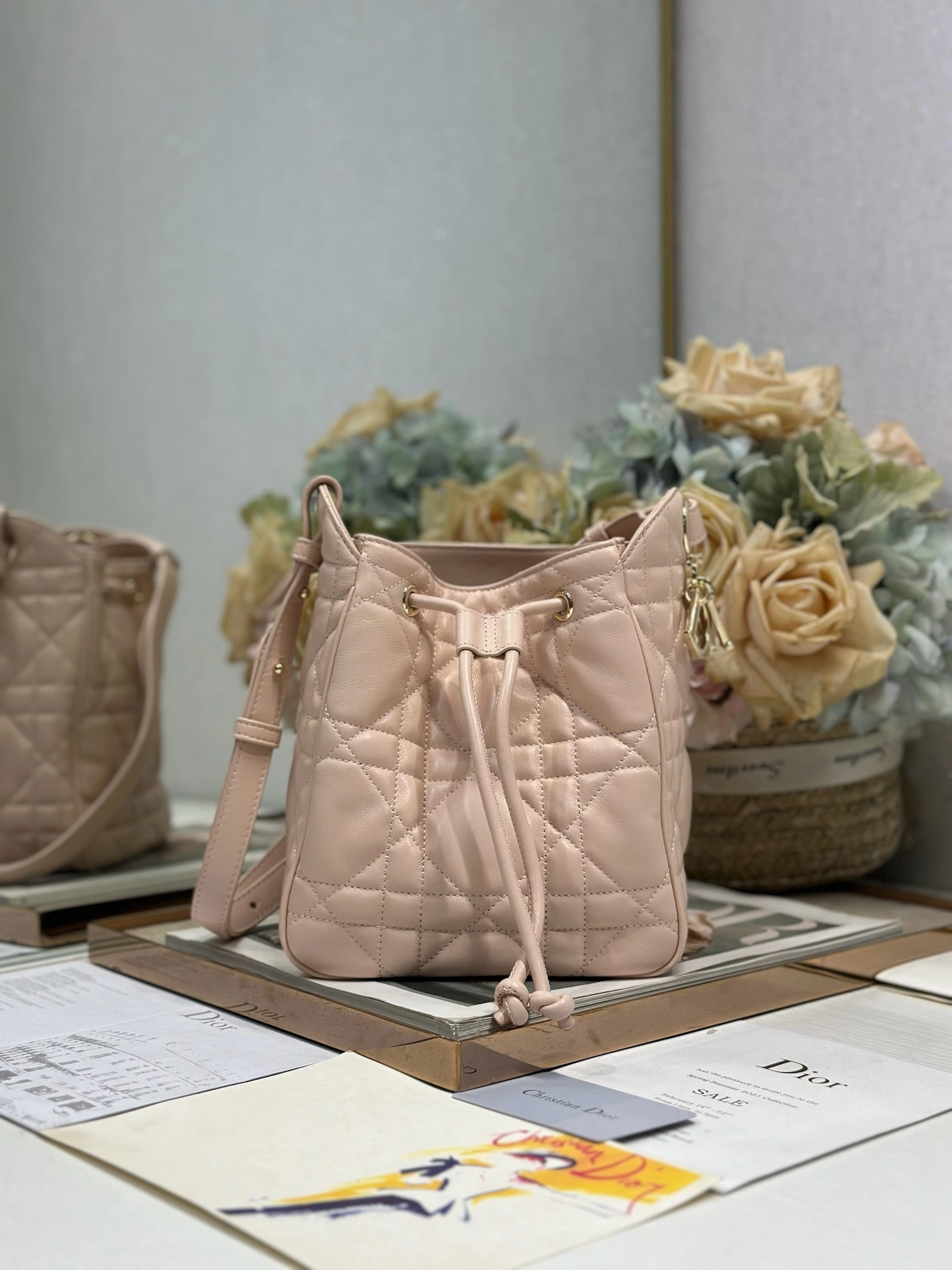 MOMO-- 4ior M2851ONWP-M413 high quality version D-Motion sheepskin item:E-B000L2017T
