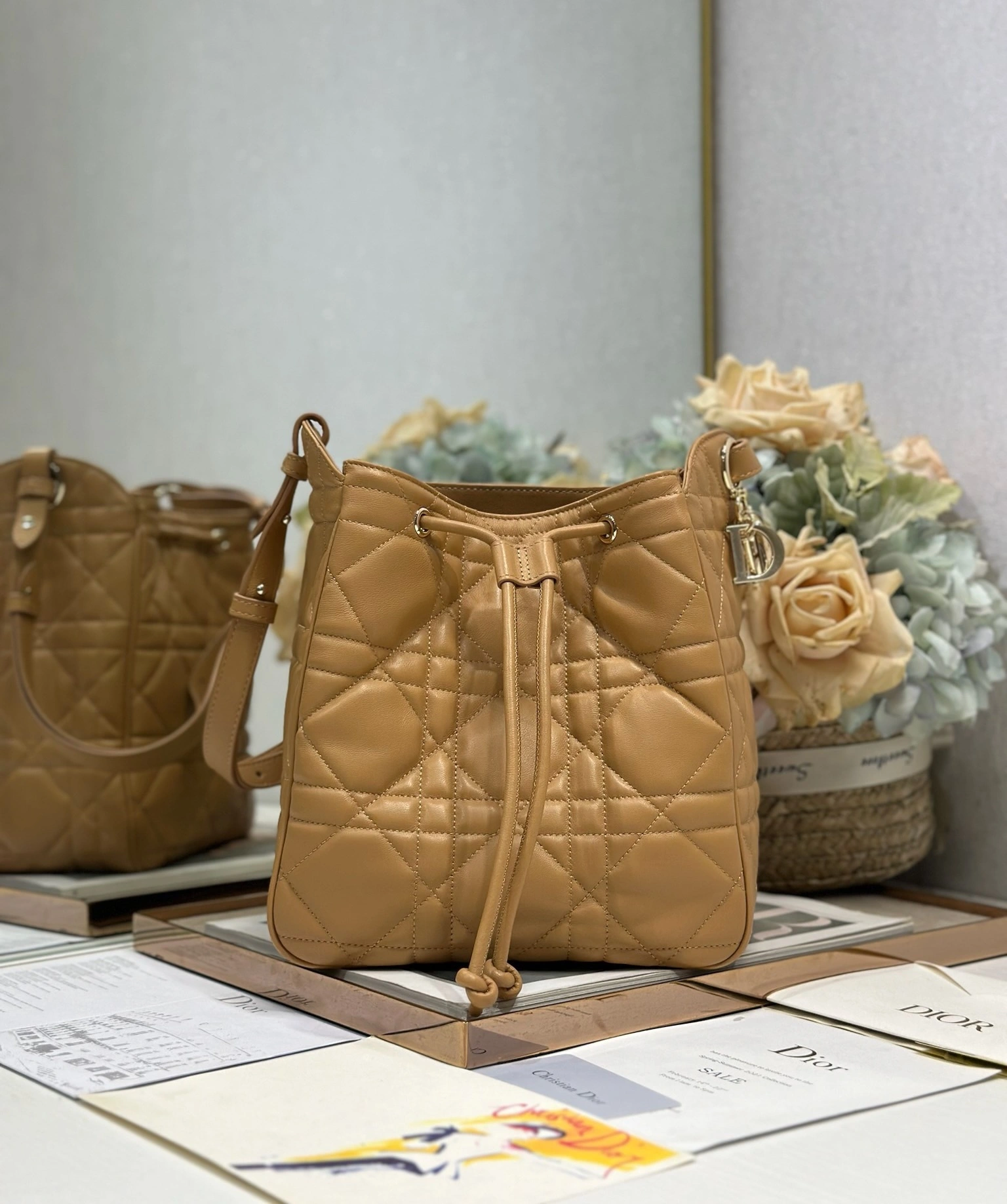 MOMO-- 4ior M2852ONWP-M34U high quality version D-Motion sheepskin item:E-B000L2014T