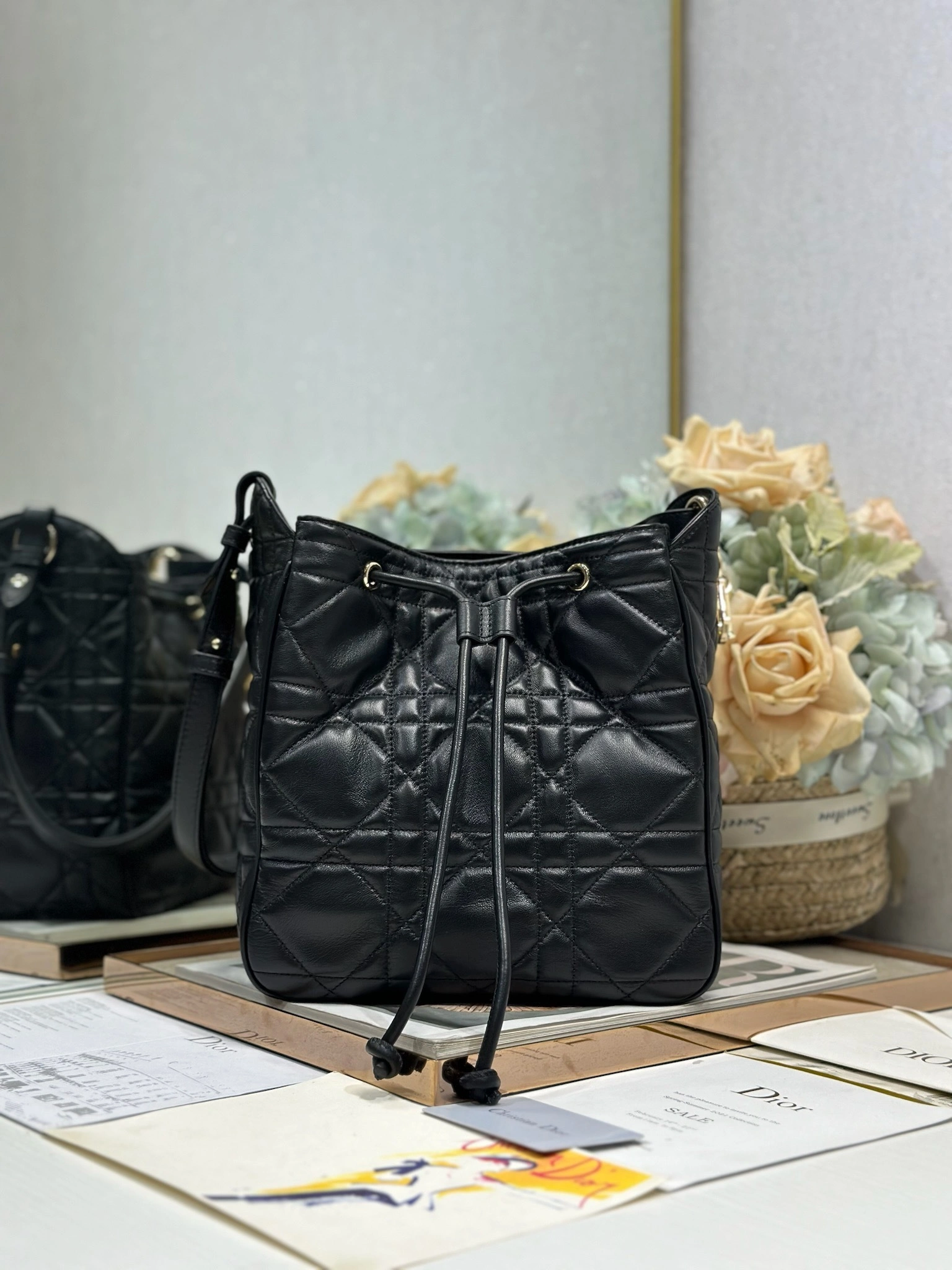 MOMO-- 4ior M2852ONWP-M900 high quality version D-Motion sheepskin item:E-B000L2013T