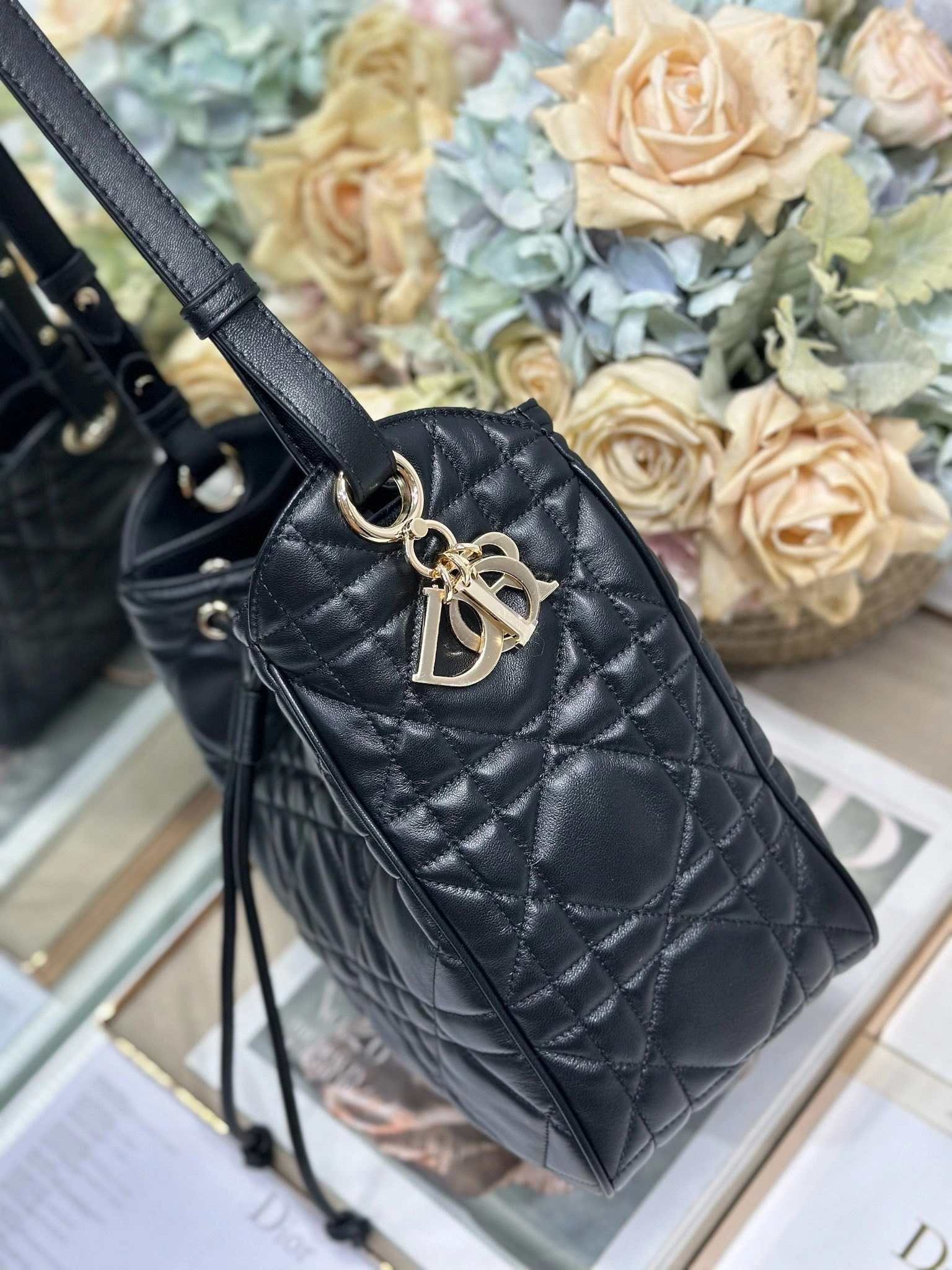 MOMO-- 4ior M2852ONWP-M900 high quality version D-Motion sheepskin item:E-B000L2013T
