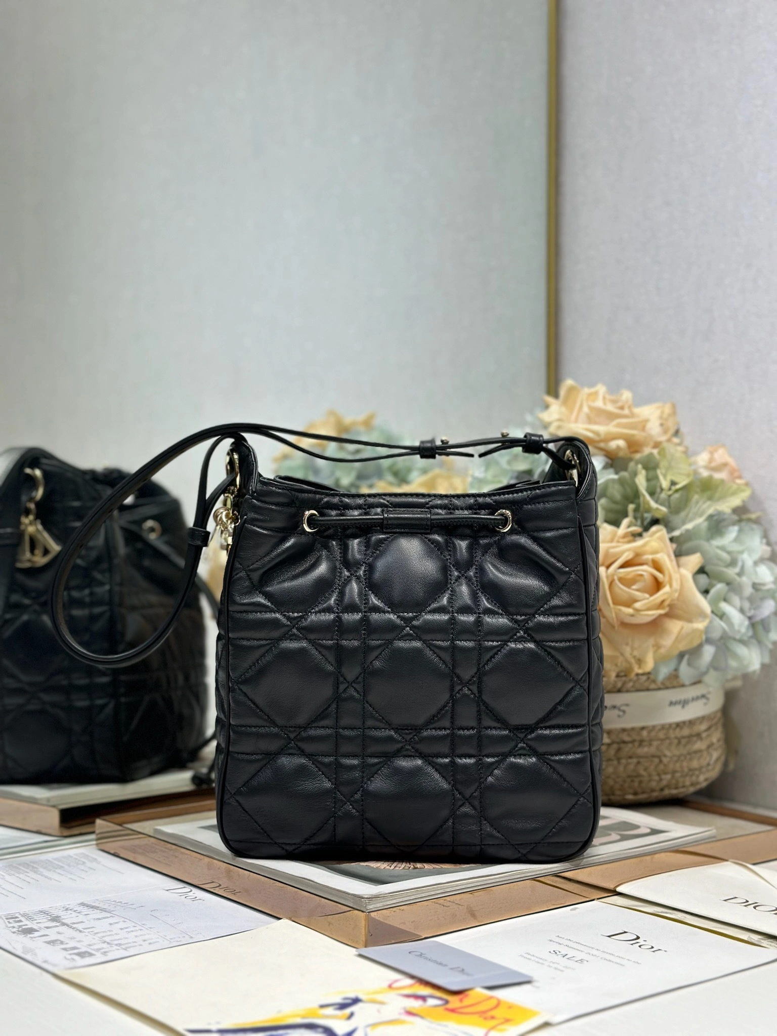 MOMO-- 4ior M2852ONWP-M900 high quality version D-Motion sheepskin item:E-B000L2013T