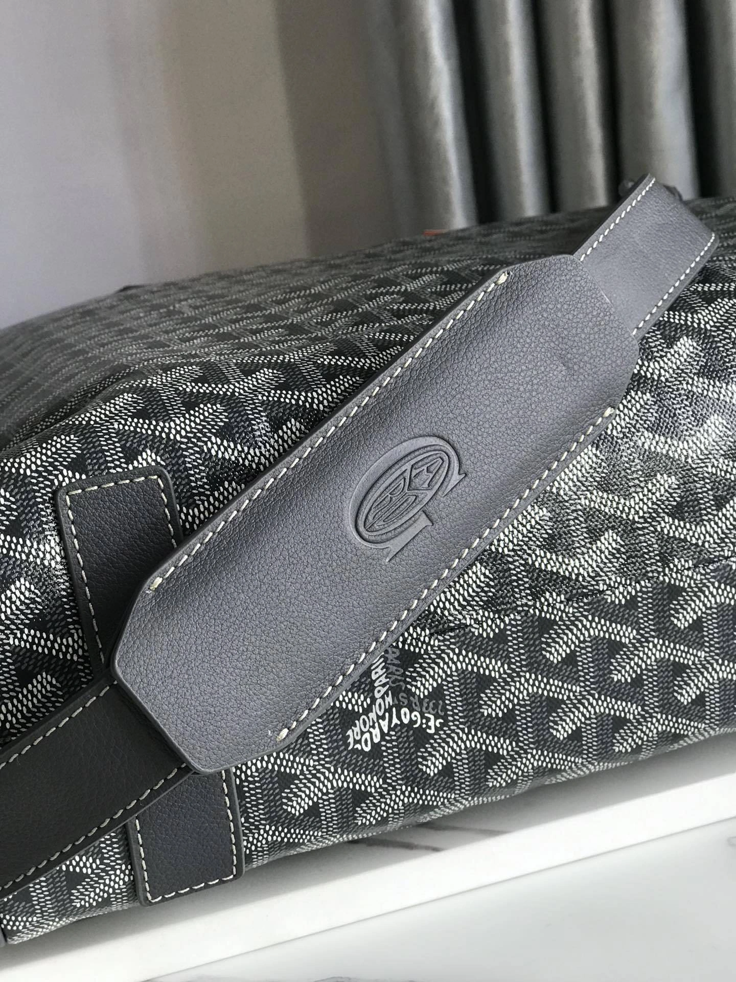 MOMO-- 6oy1r4 VOLTA3MMLTY51CL51P high quality version tote Voltaire item:F-B664A2324
