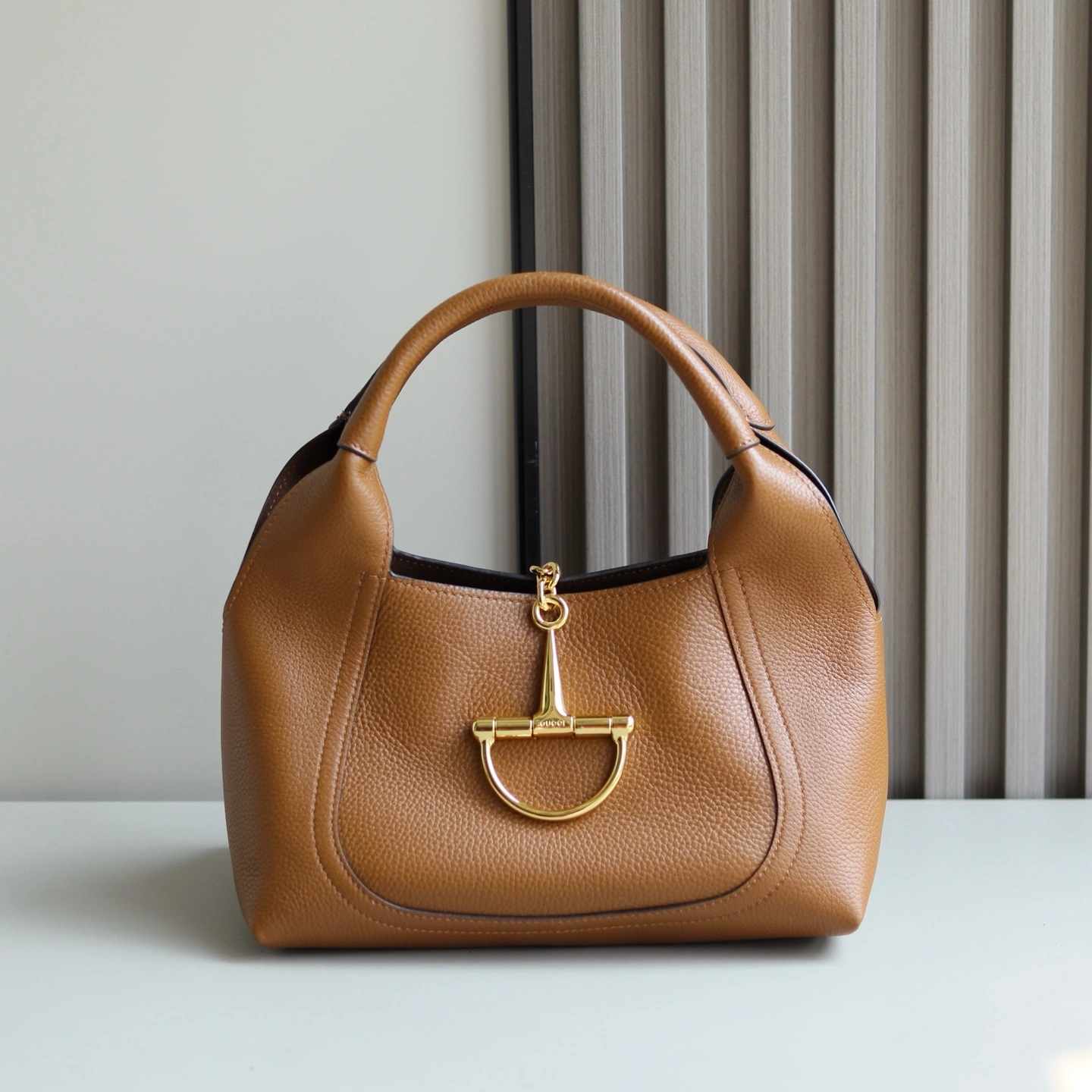 MOMO-- 6u33i 837467-AAEAO-2718 high quality version Softbit cowhide item:E-B000D1504