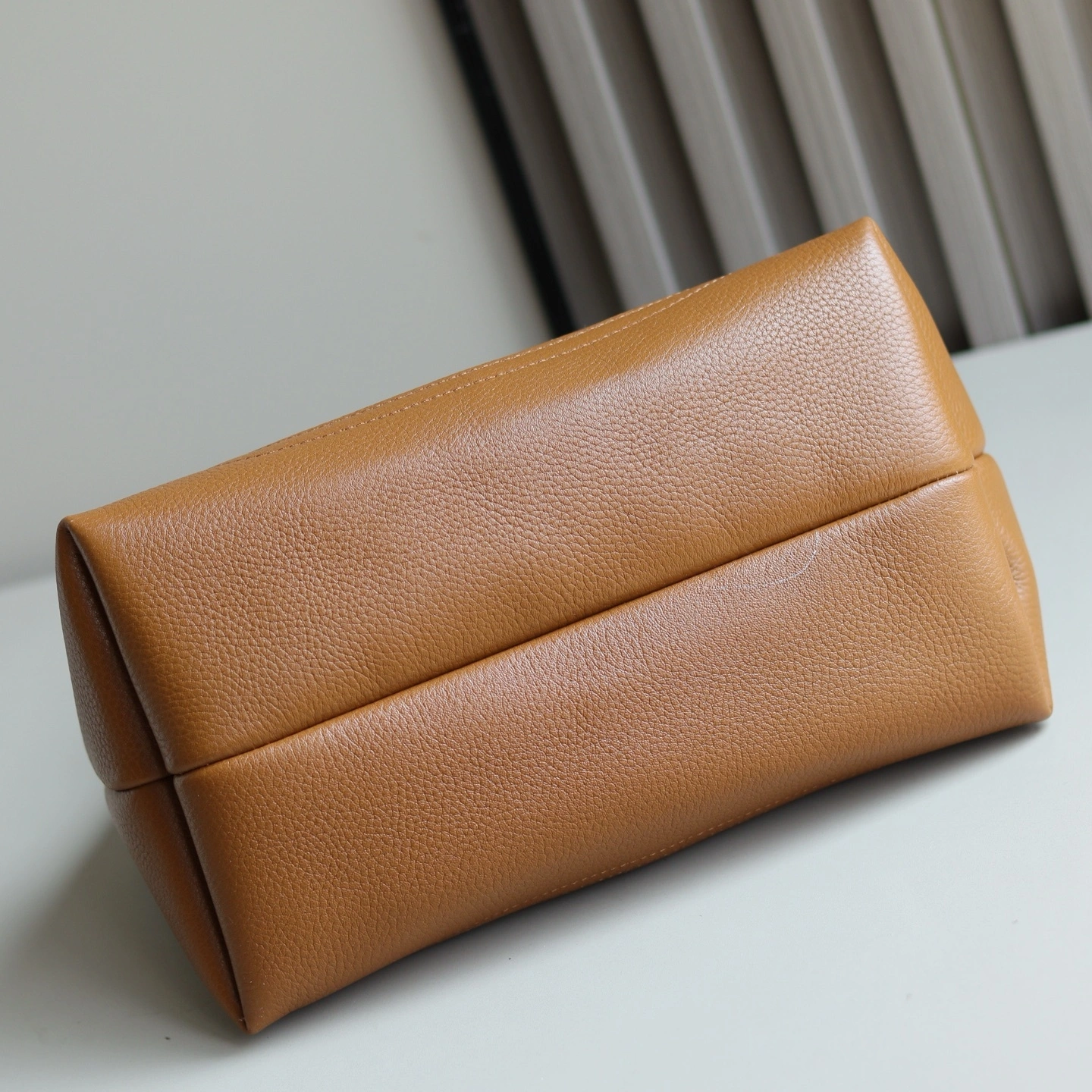 MOMO-- 6u33i 837467-AAEAO-2718 high quality version Softbit cowhide item:E-B000D1504