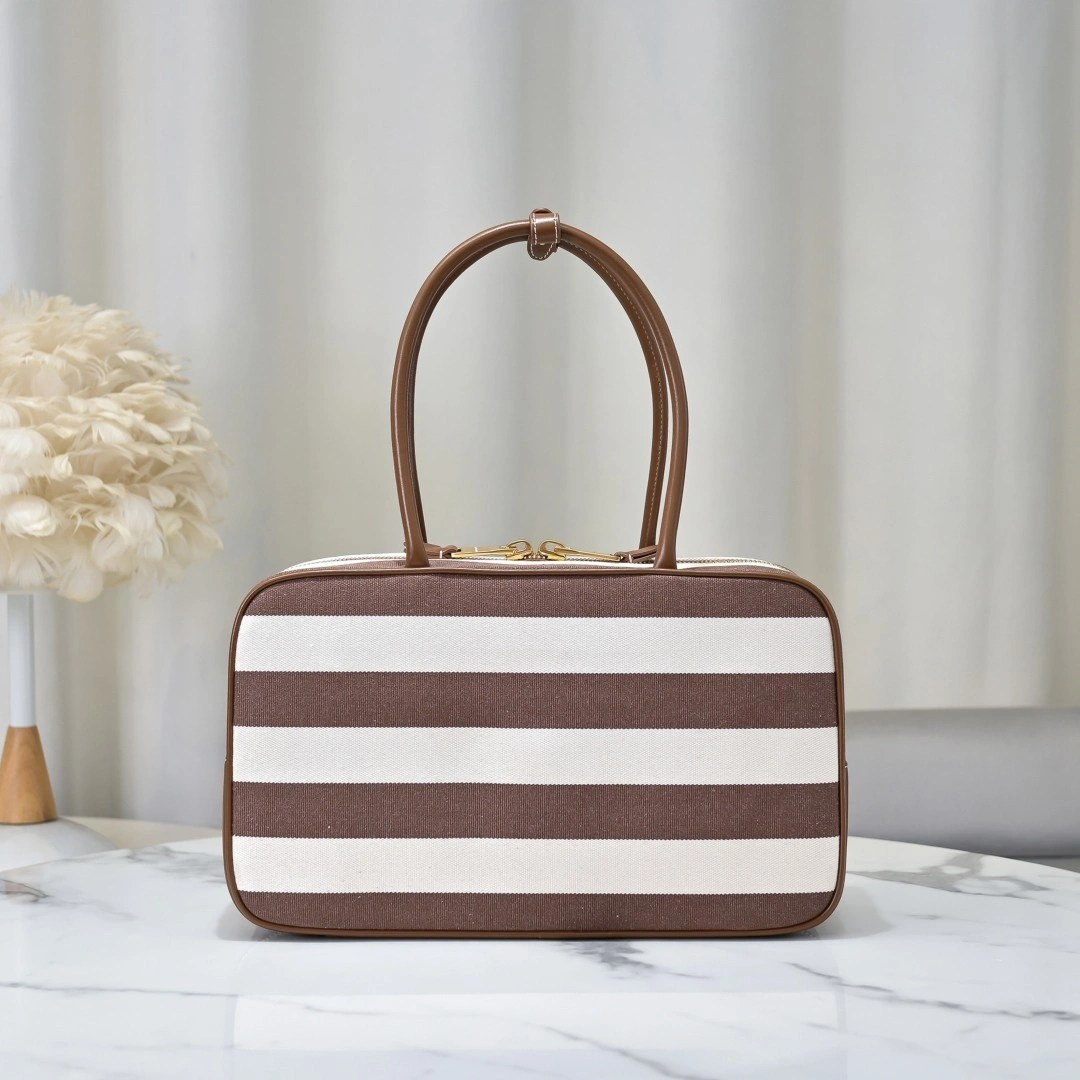 MOMO-- 7iu7iu 5BB163_2IBB_F0966_V_OOO high quality version Calfskin item:E-B000I2062