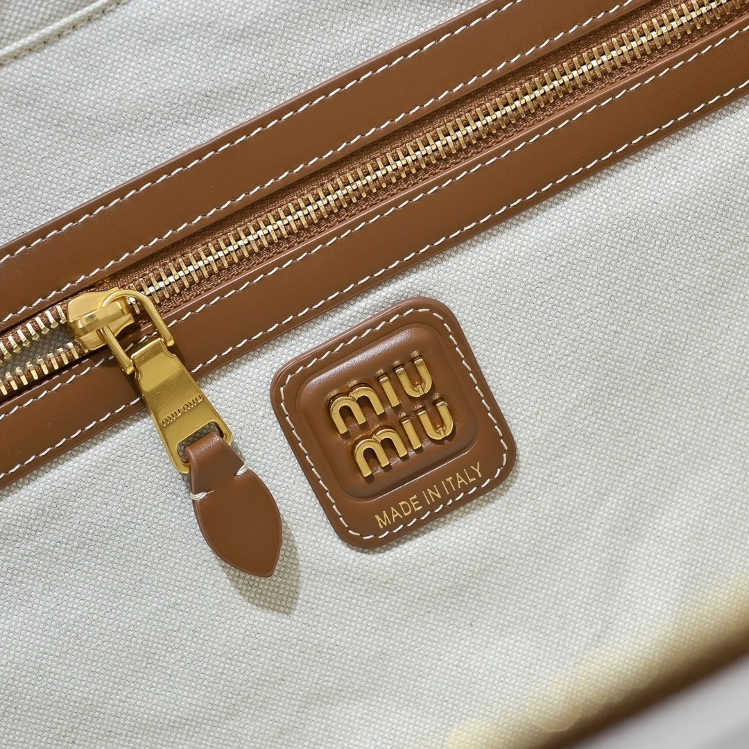 MOMO-- 7iu7iu 5BB163_2IBB_F0966_V_OOO high quality version Calfskin item:E-B000I2062