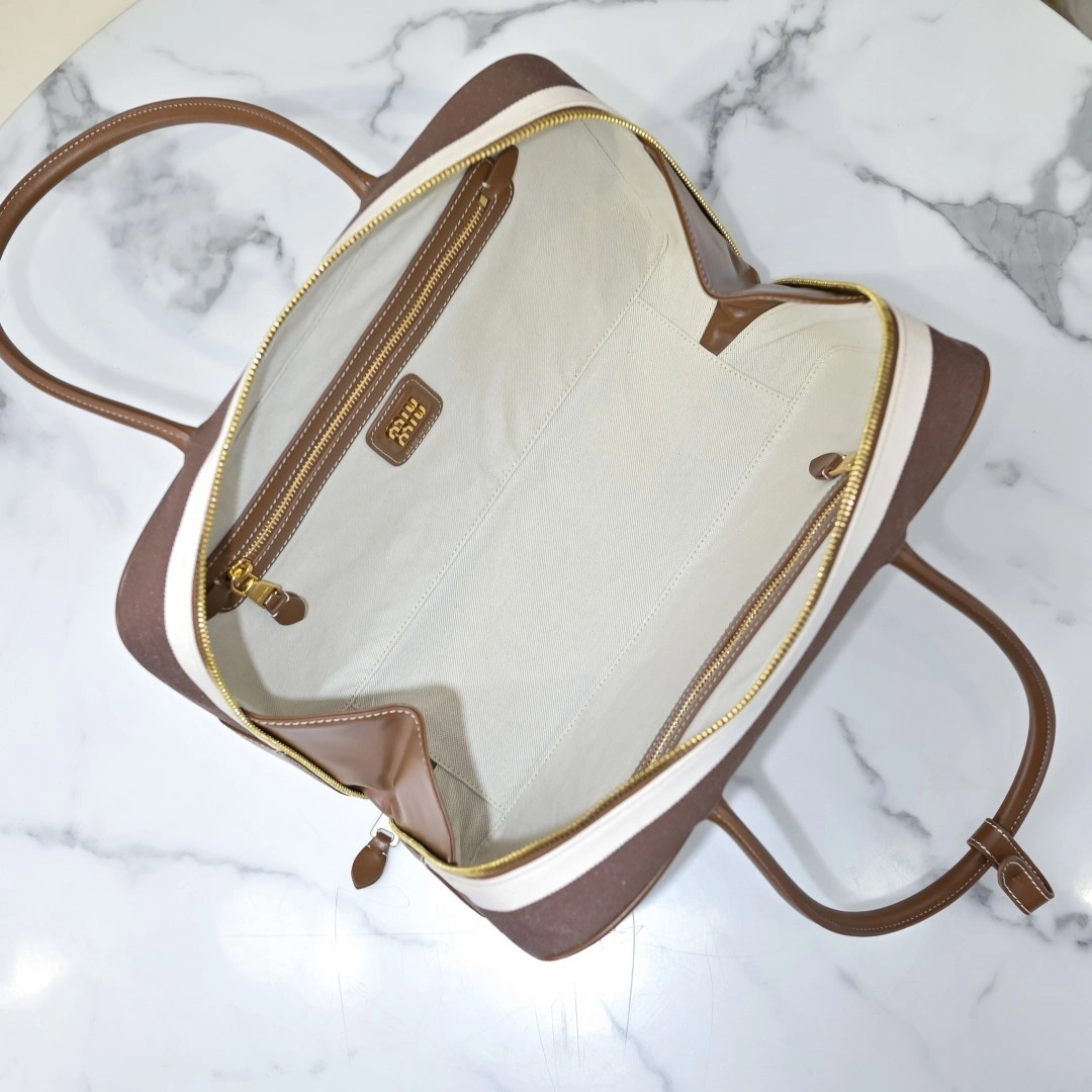 MOMO-- 7iu7iu 5BB163_2IBB_F0966_V_OOO high quality version Calfskin item:E-B000I2062