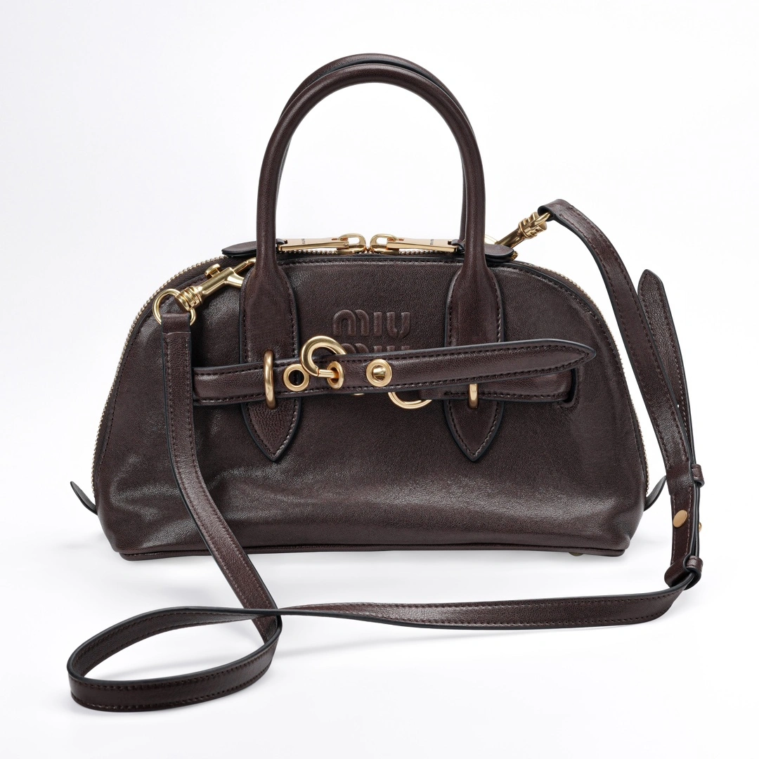 MOMO-- 7iu7iu 5BB169_2BBL_F0NBL_V_OOO high quality version Aventure item:E-B461A1253