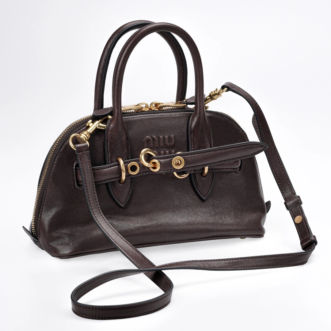 MOMO-- 7iu7iu 5BB169_2BBL_F0NBL_V_OOO high quality version Aventure item:E-B461A1253