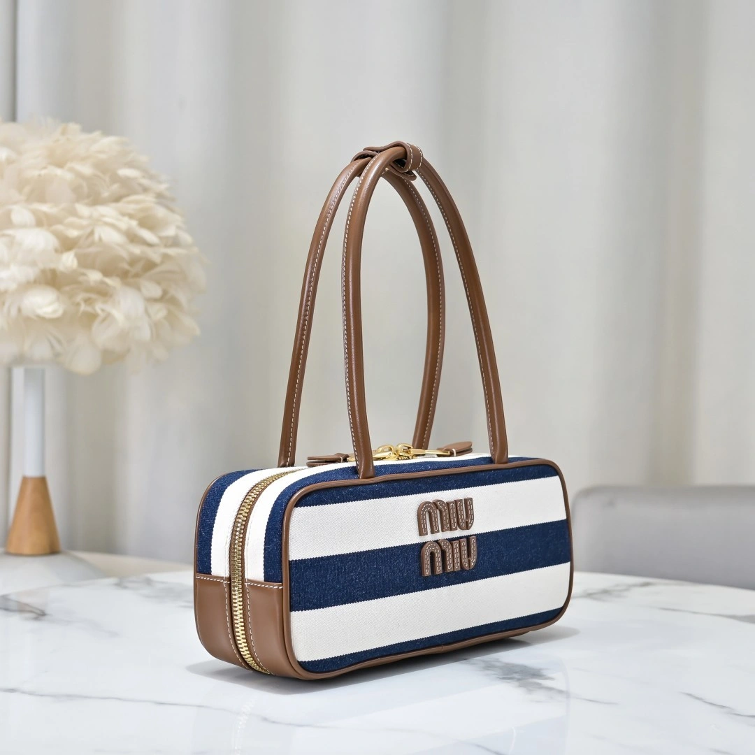 MOMO-- 7iu7iu 5BB173_2IBB_F067K_V_OWM high quality version Calfskin item:E-B000I2061