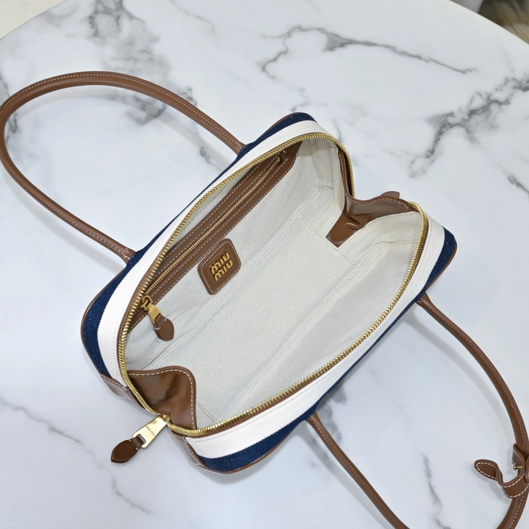 MOMO-- 7iu7iu 5BB173_2IBB_F067K_V_OWM high quality version Calfskin item:E-B000I2061