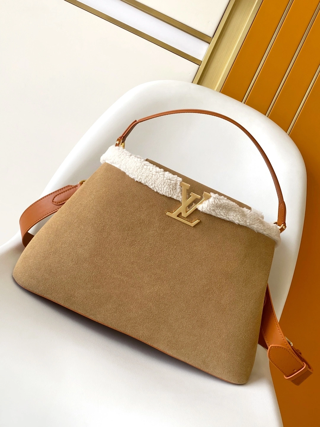 MOMO-- 8V M12784 high quality version Capucines Souple cowhide wool item:E-B330C0564