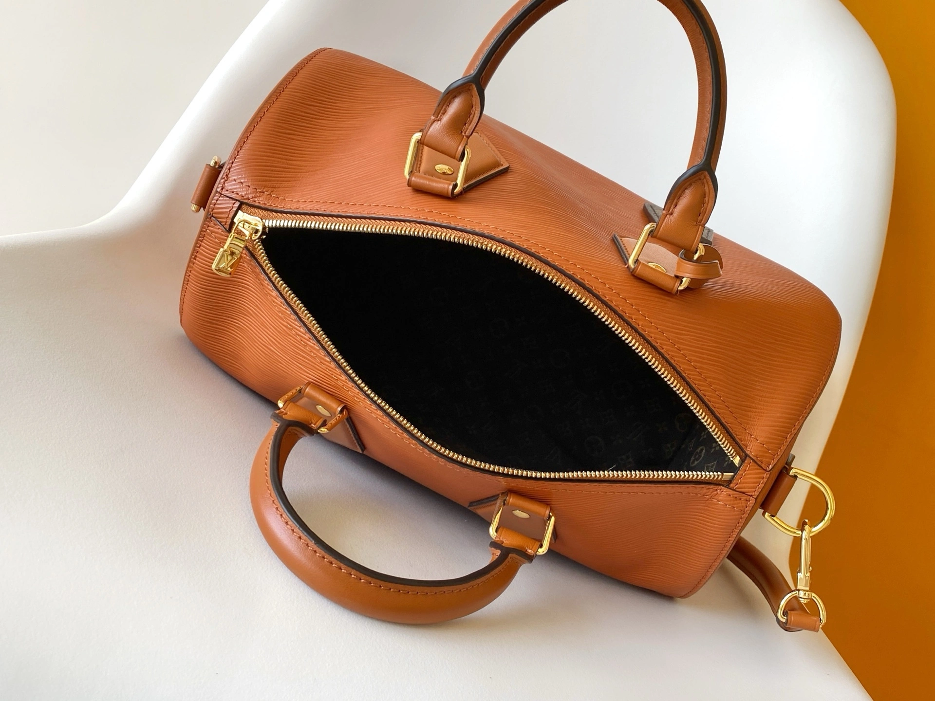 MOMO-- 8V M25915 high quality version Speedy Bandoulière 30 cowhide item:E-B000L1732T