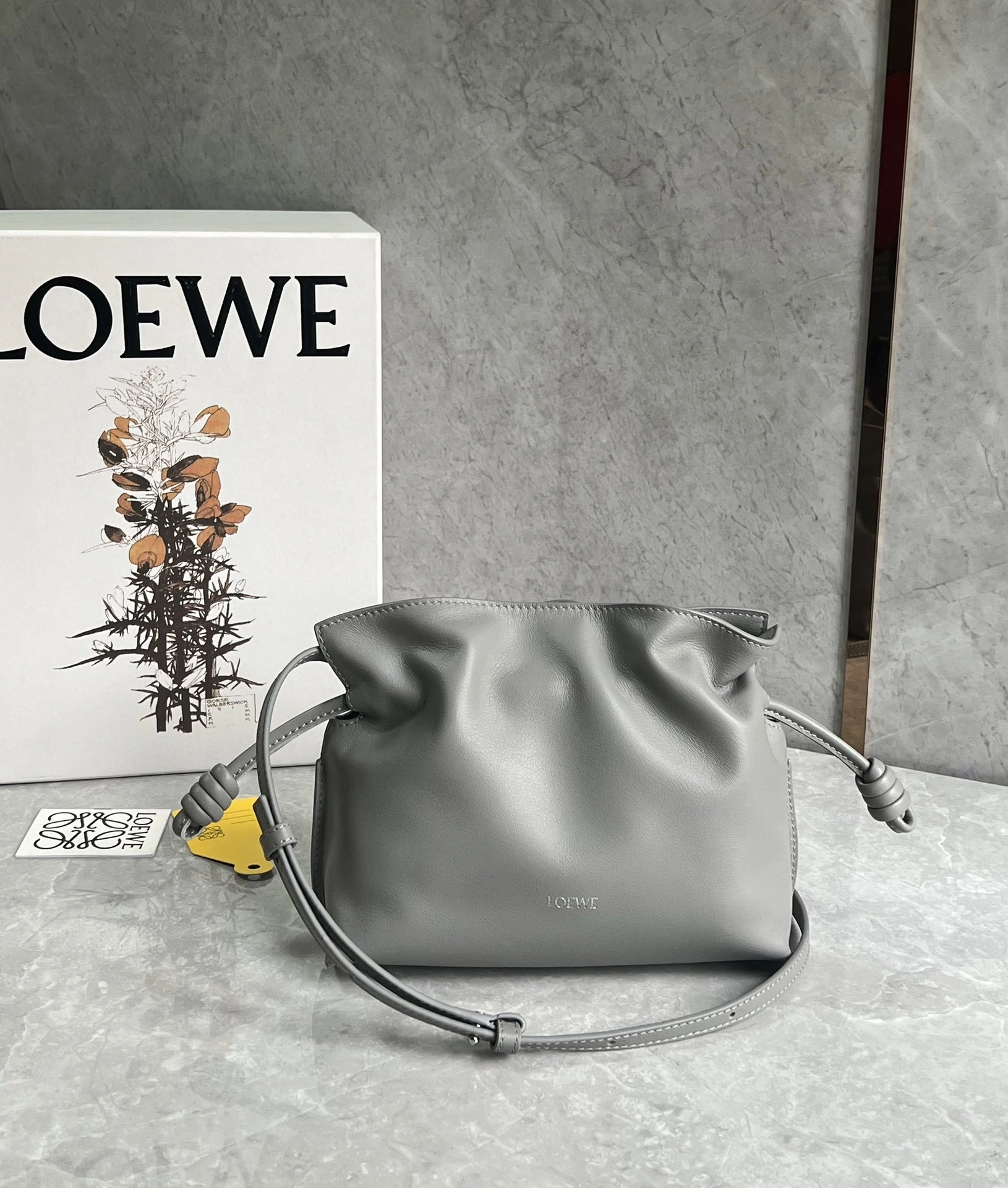 MOMO-- 8o5w5 A411FC2X73-1150 high quality version Calfskin Flamenco item:E-B000I0526
