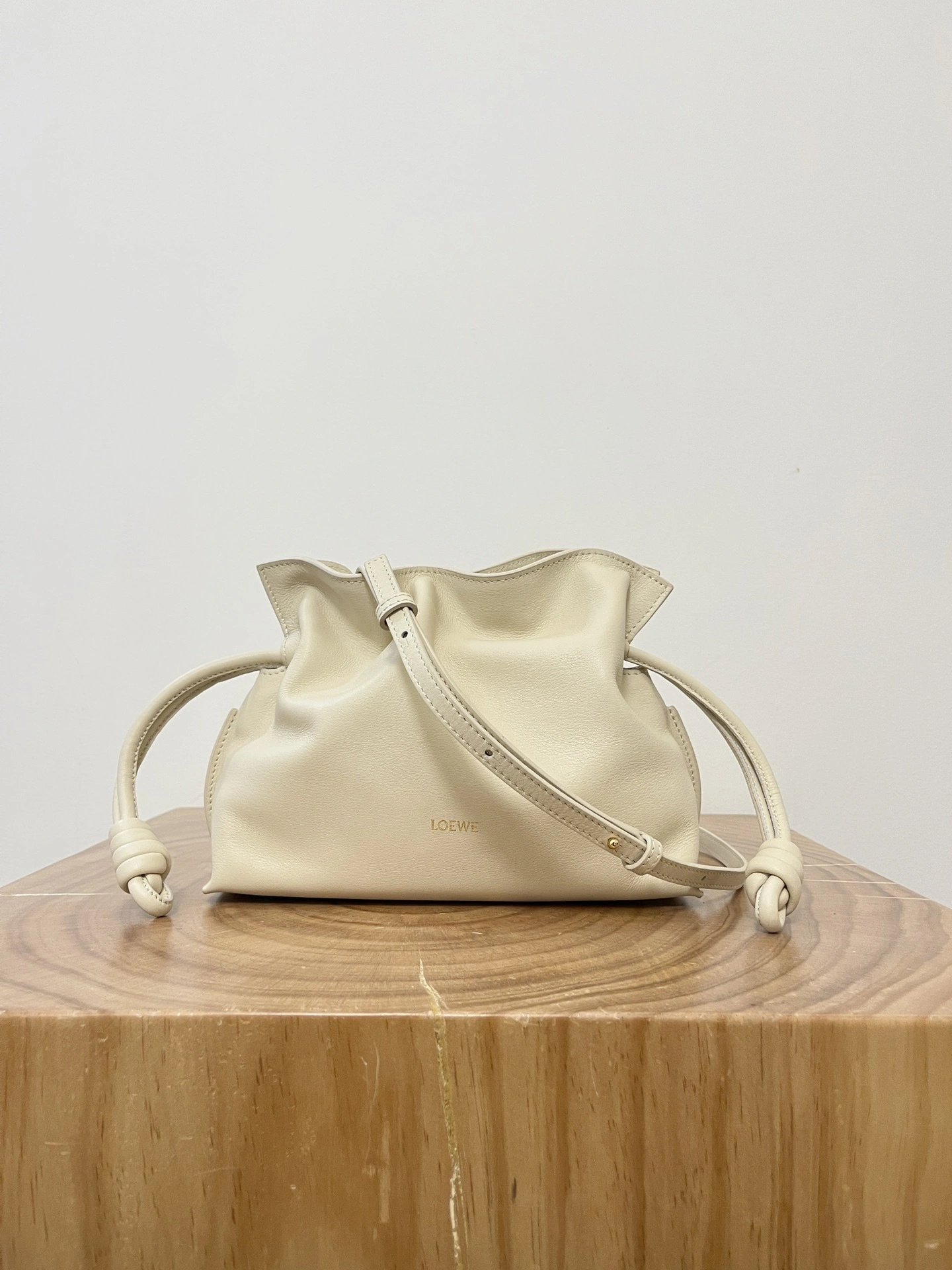 MOMO-- 8o5w5 A411FC2X73-1651 high quality version Calfskin Flamenco item:E-B050I0527