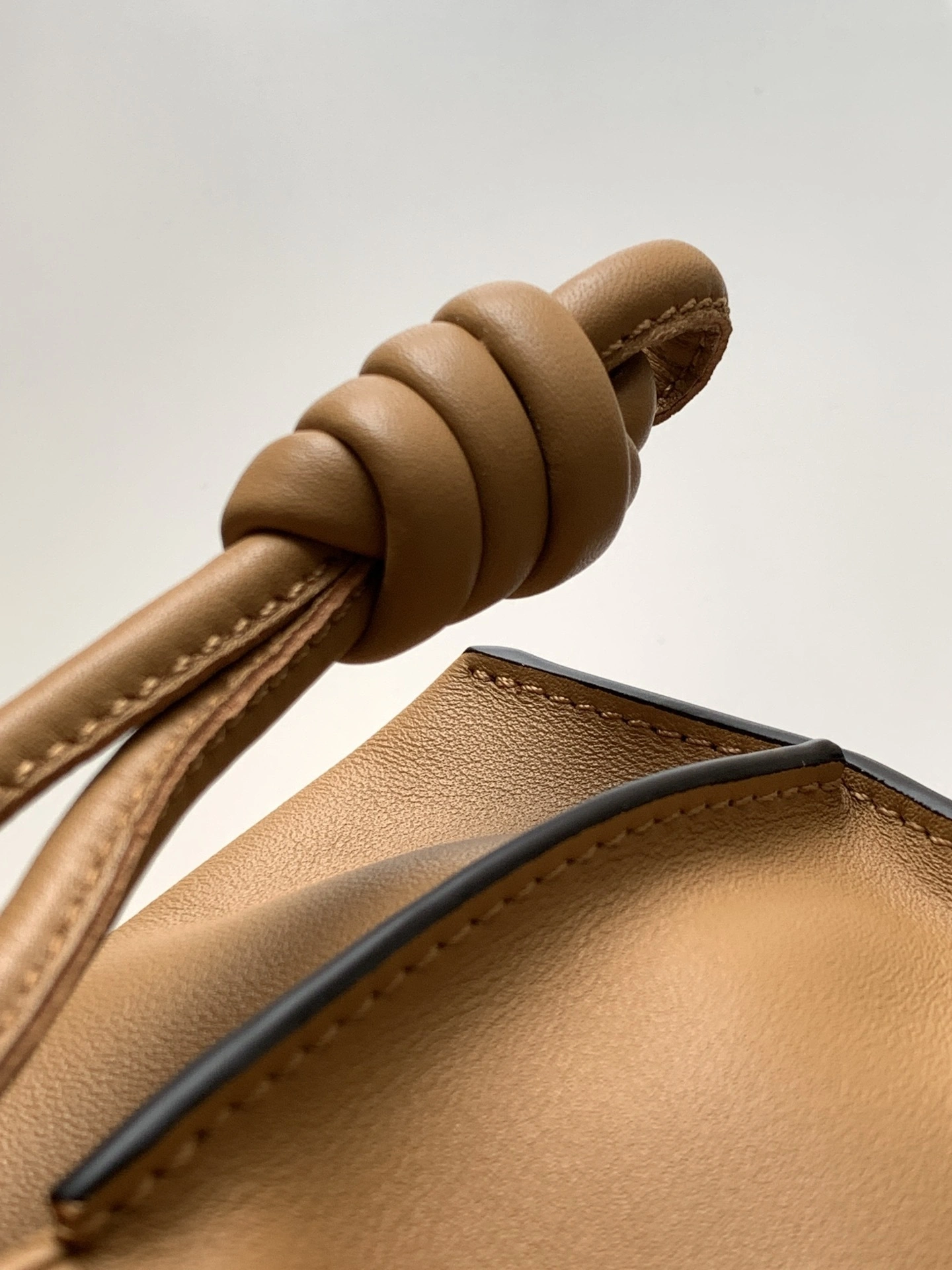 MOMO-- 8o5w5 A411FC2X73-2586 high quality version Flamenco Calfskin item:E-B000E0421