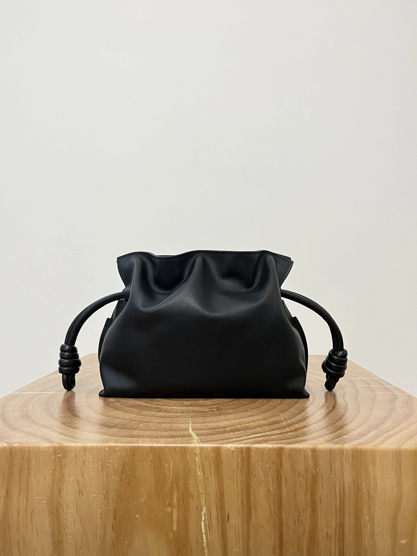 MOMO-- 8o5w5 A411FC2XA6-1100 high quality version Calfskin Flamenco item:E-B050I0528