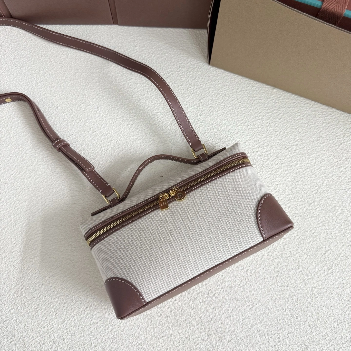 MOMO-- 8oro Pi191 FAO8505-B4NE Extra pocket L19 Calfskin sheepskin item:E-B000H2905H
