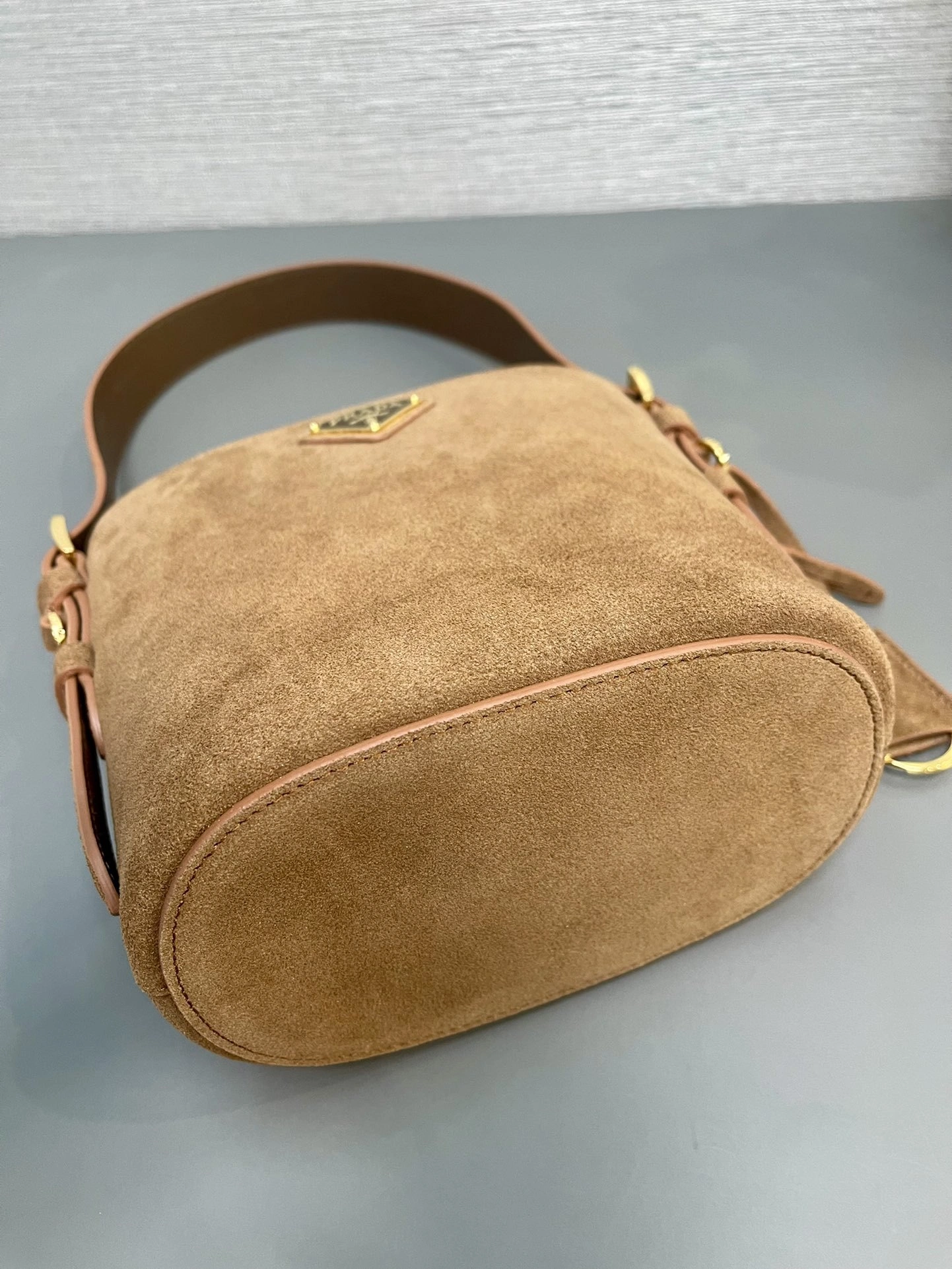 MOMO-- Pr141 1BE078_2C4S_F0401_V_OVO high quality version sheepskin item:D-B993K2027