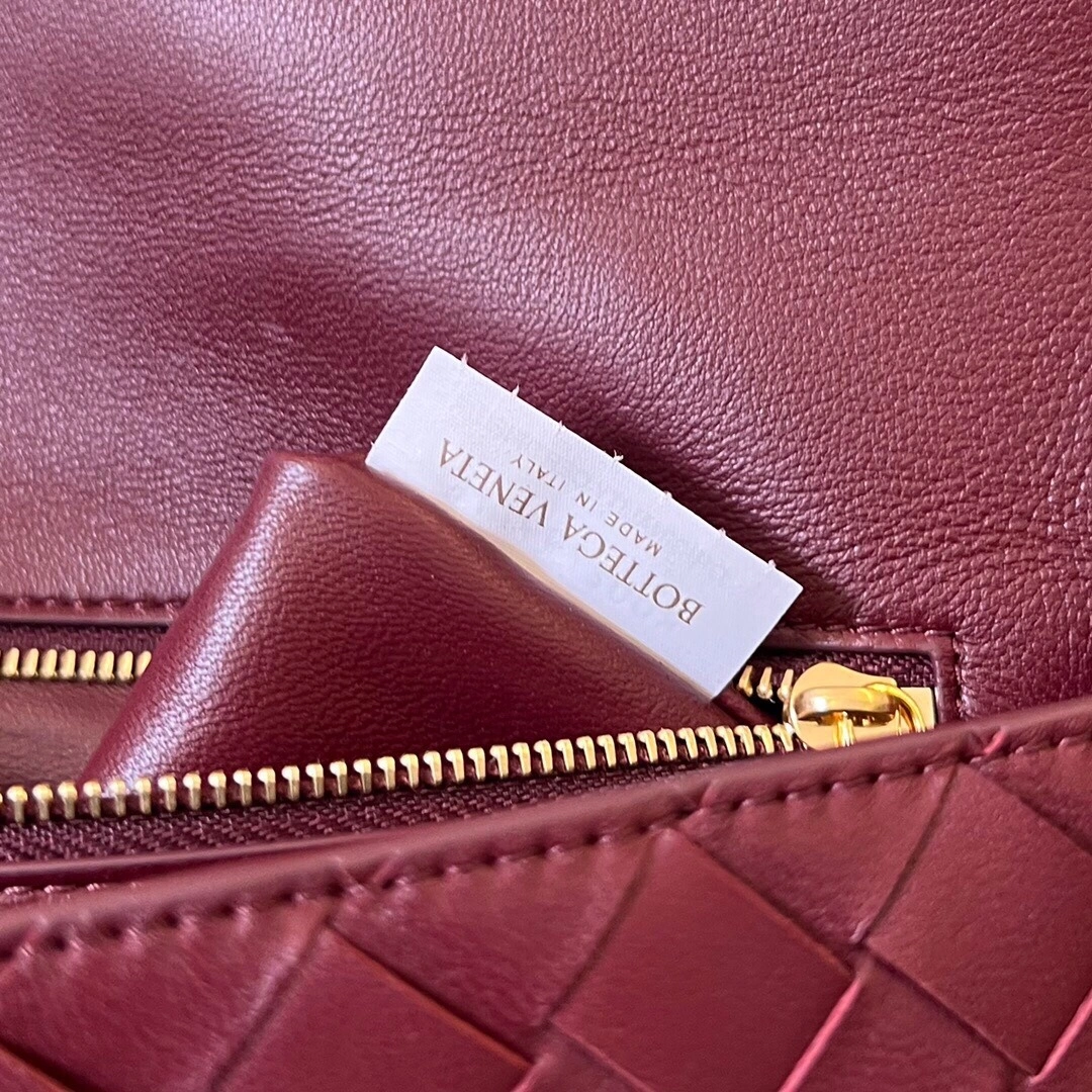 MOMO-- V595t1 741511VCPP32250 high quality version Clutch sheepskin item:E-B134B2601