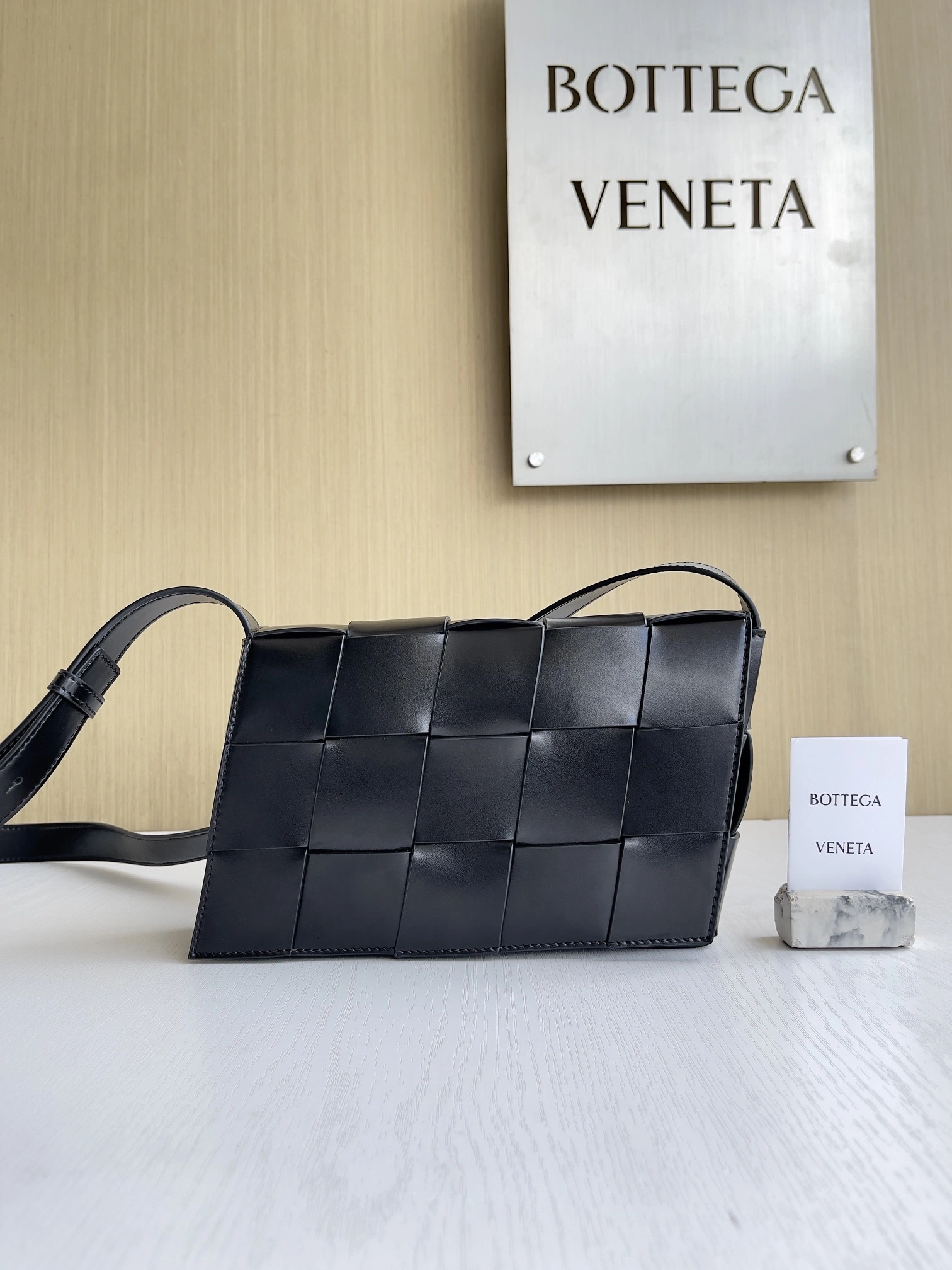 MOMO-- V595t1 765897V3KK08803 high quality version Cassette cowhide item:E-B000A0828