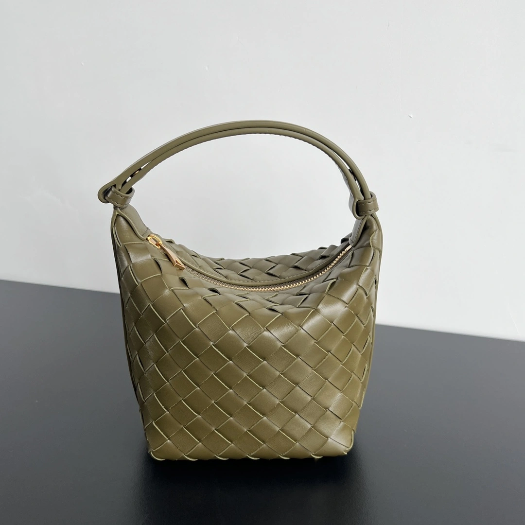 MOMO-- V595t1 776781V3IV12856 high quality version Wallace Calfskin item:E-B063B2620