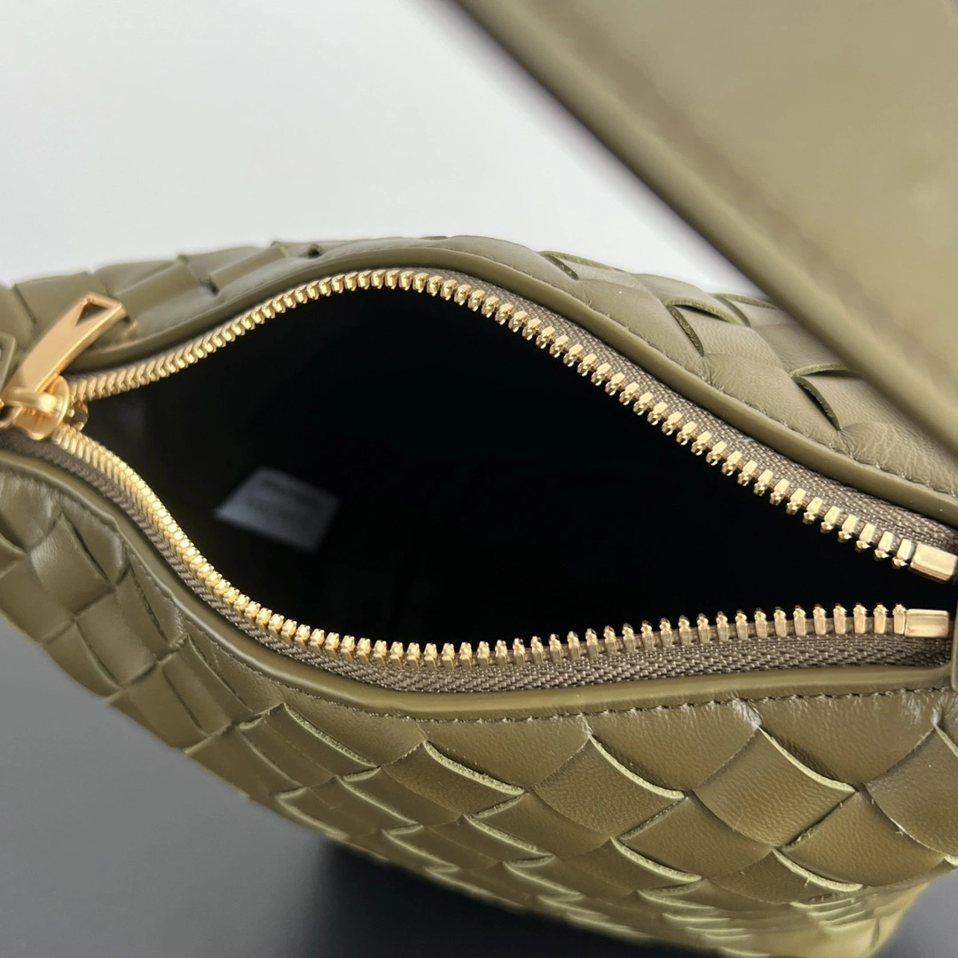 MOMO-- V595t1 776781V3IV12856 high quality version Wallace Calfskin item:E-B063B2620