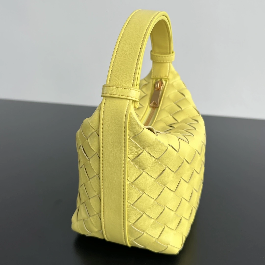 MOMO-- V595t1 776781V3IV17410 high quality version Wallace Calfskin item:E-B063B2626