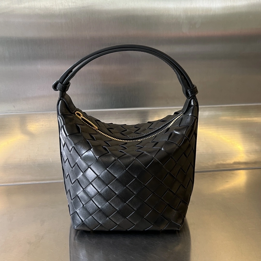 MOMO-- V595t1 776781V3IV18425 high quality version Wallace Calfskin item:E-B063B2619