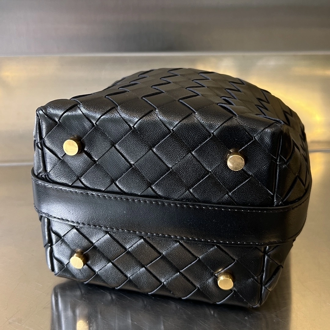MOMO-- V595t1 776781V3IV18425 high quality version Wallace Calfskin item:E-B063B2619