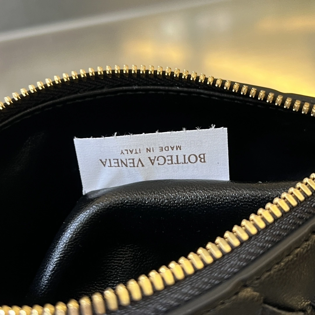 MOMO-- V595t1 776781V3IV18425 high quality version Wallace Calfskin item:E-B063B2619