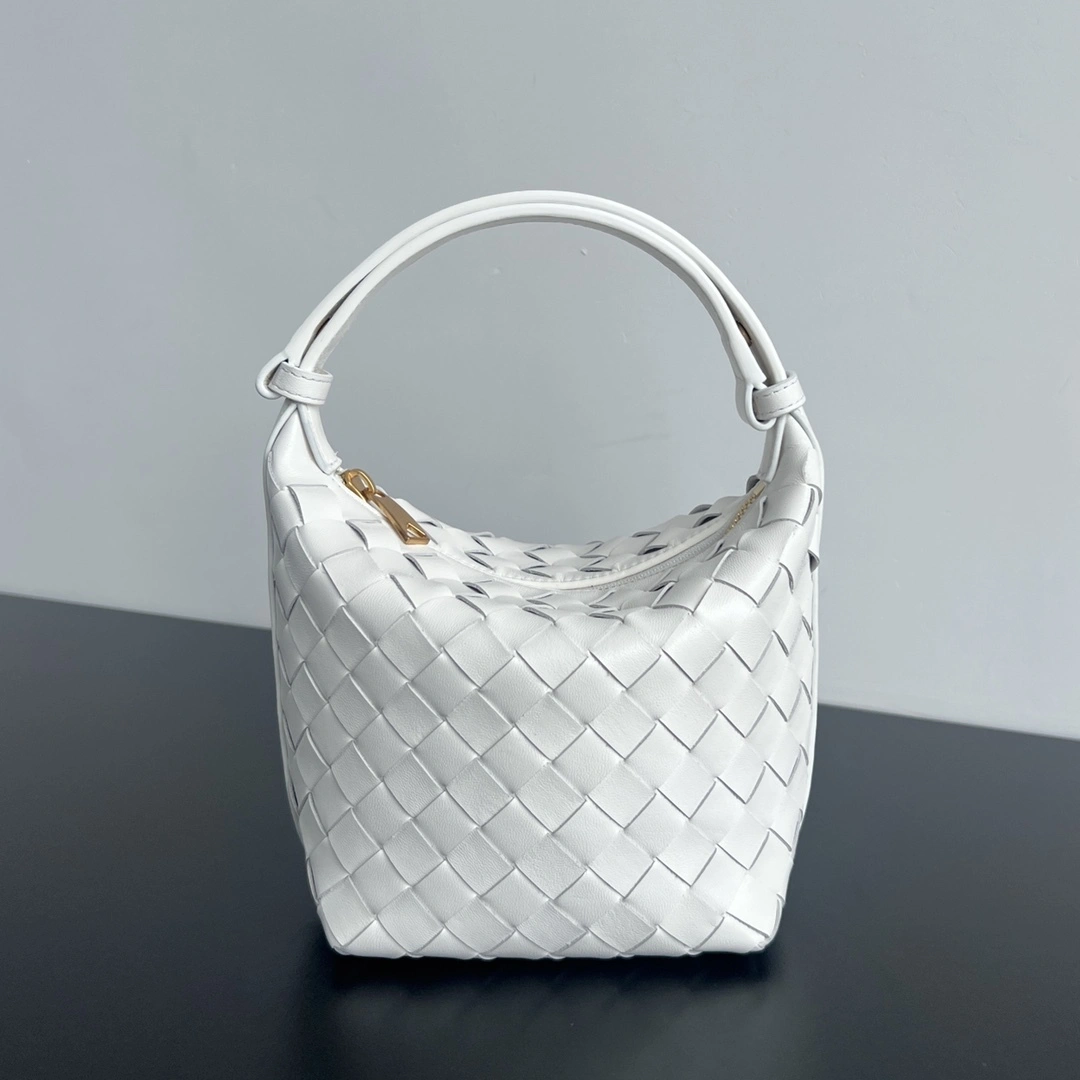 MOMO-- V595t1 776781V3IV19009 high quality version Wallace Calfskin item:E-B063B2624